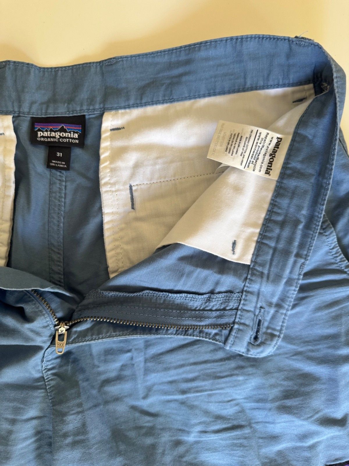 Patagonia Patagonia Mens Shorts Sz 31 Blue Organic Cotton 6" Chino Size US 31 - 3 Thumbnail