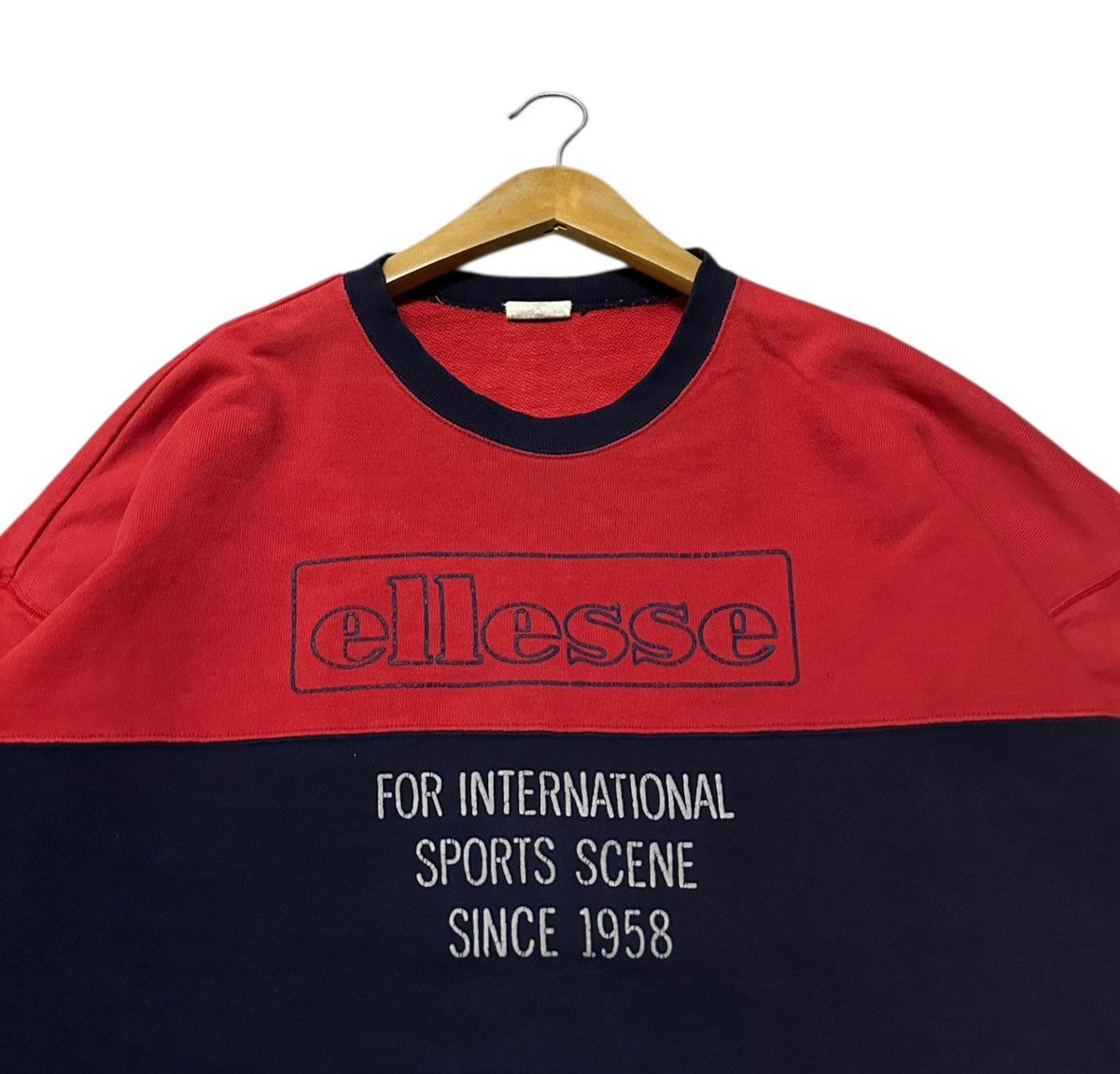 Ellesse Vintage 90s Ellesse crewned sweatshirt Size US L / EU 52-54 / 3 - 2 Thumbnail