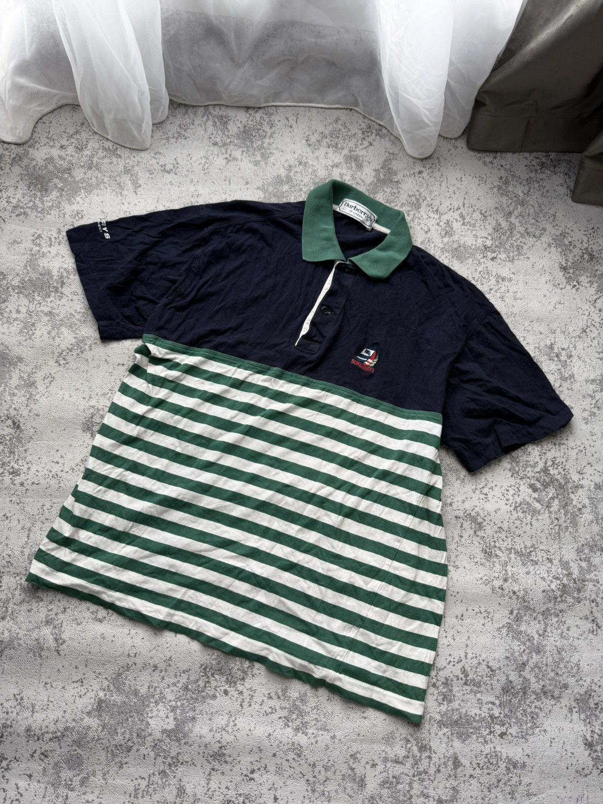 Burberry Vintage Burberrys 90s Polo T-Shirt Size 4 ( s ) Size US S / EU 44-46 / 1 - 11 Thumbnail