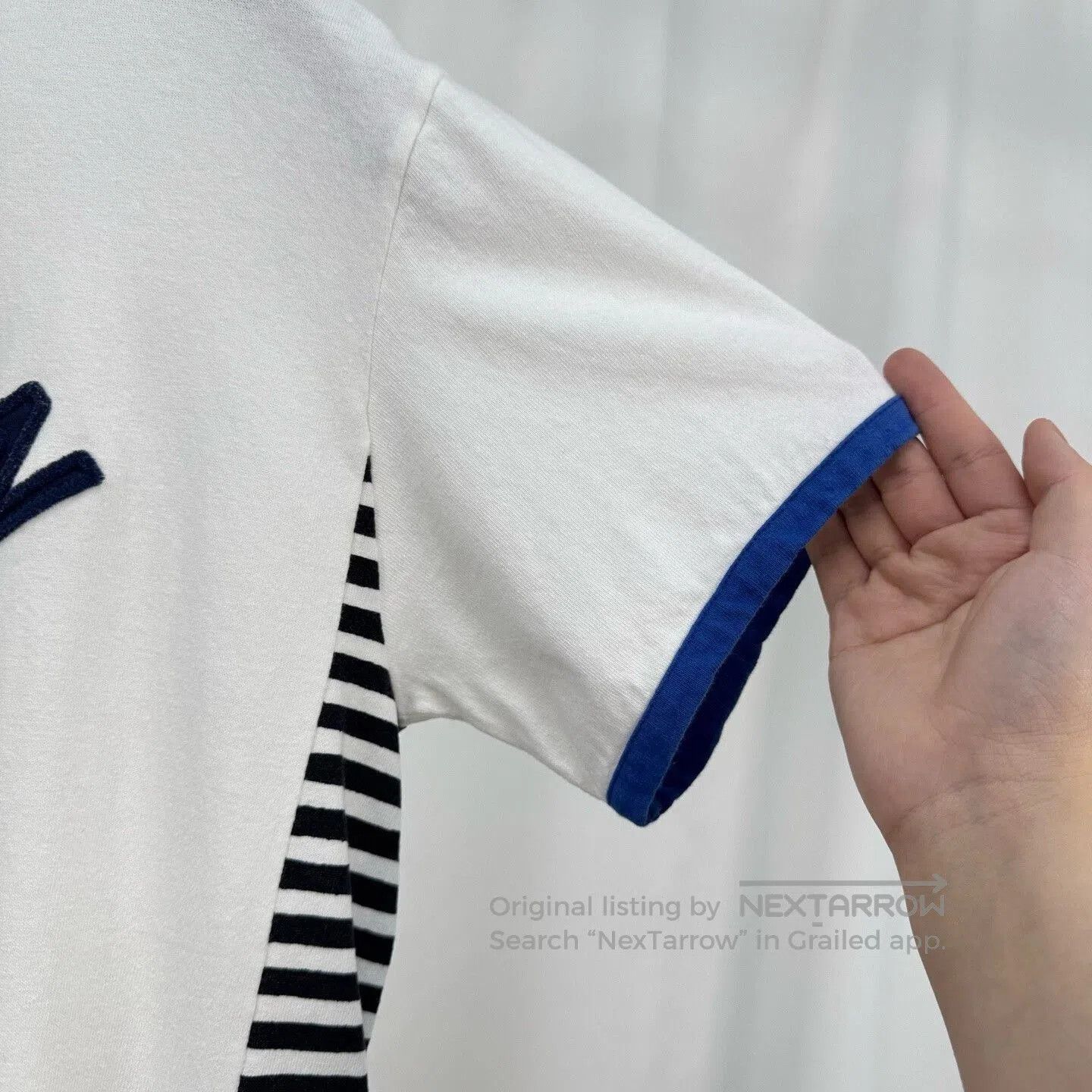 Louis Vuitton Louis Vuitton Flocked Letter Short Sleeve. Size XS / US 0-2 / IT 36-38 - 4 Thumbnail