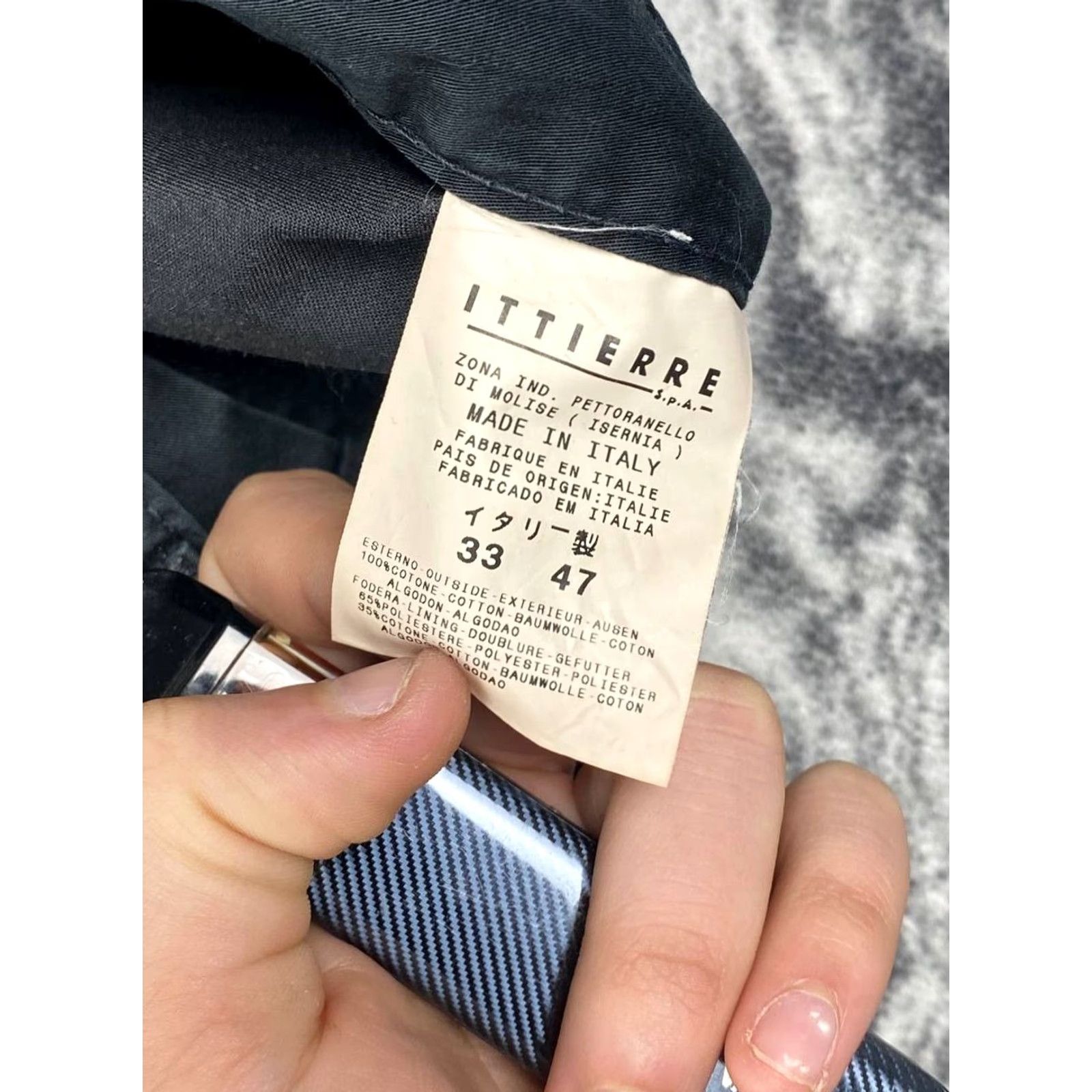 Versace VINTAGE Versace Jeans Couture Pants Men 33 Black Dress Pants Straight Leg 5-Pocket Logo Brand Unbranded Vintage Yes Size 33 Black Mens Size US 33 - 7 Thumbnail