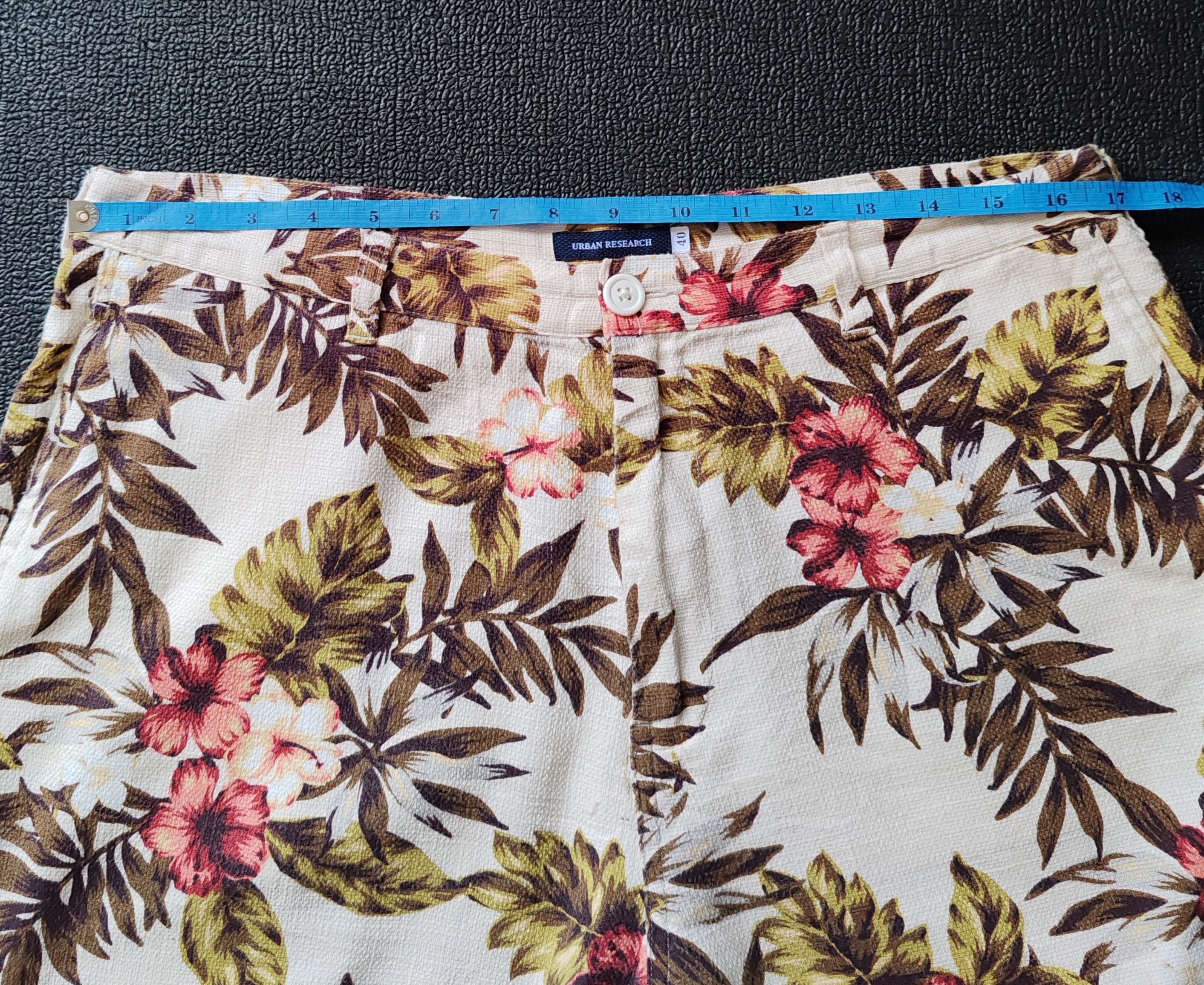 URBAN RESEARCH DOORS URBAN RESEARCH Floral Linen Shorts size 34 Size US 34 / EU 50 - 6 Thumbnail
