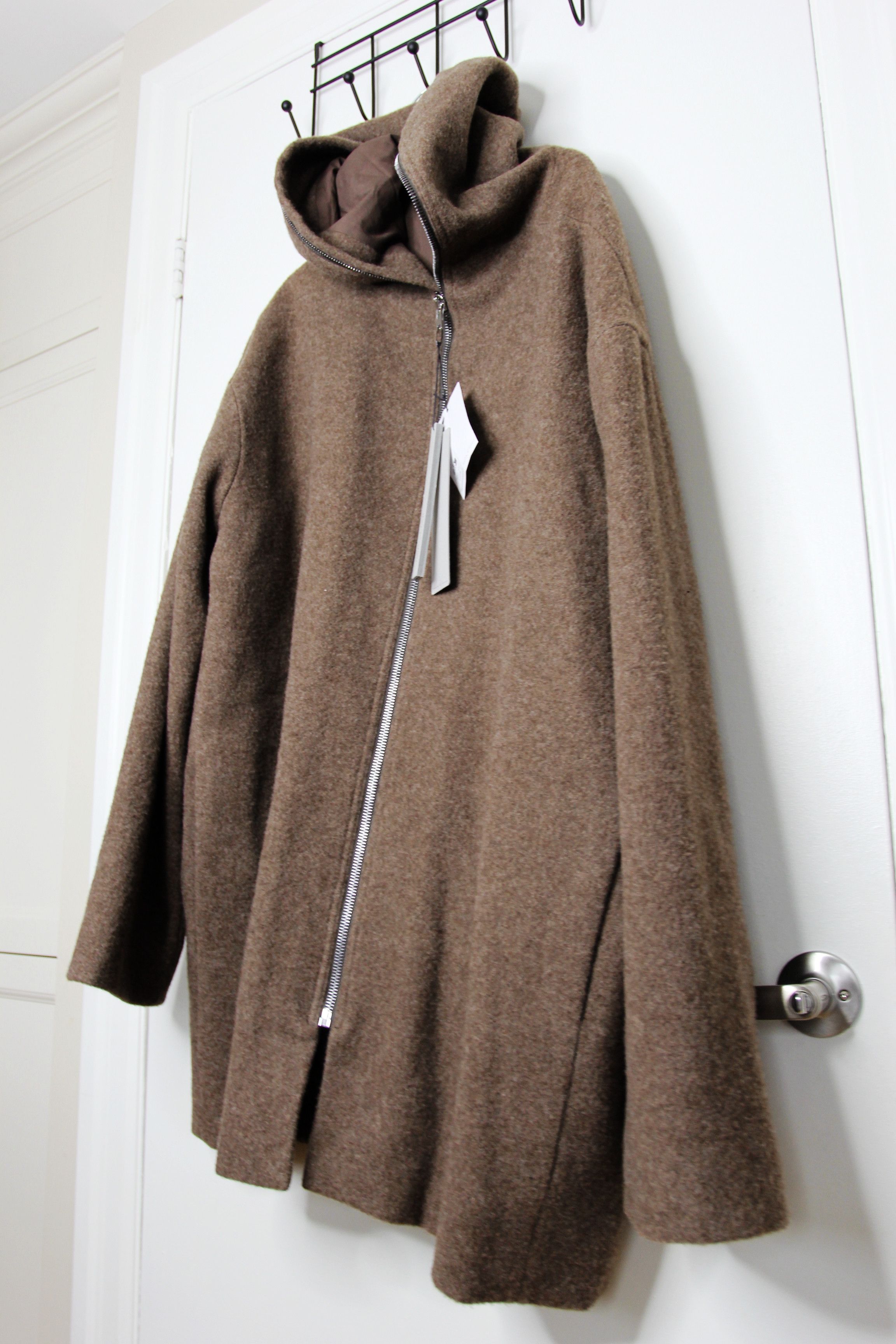 Rick Owens BNWT AW24 RICK OWENS "PORTERVILLE" HOODED GIMP ROBE COAT 50 Size US M / EU 48-50 / 2 - 5 Thumbnail