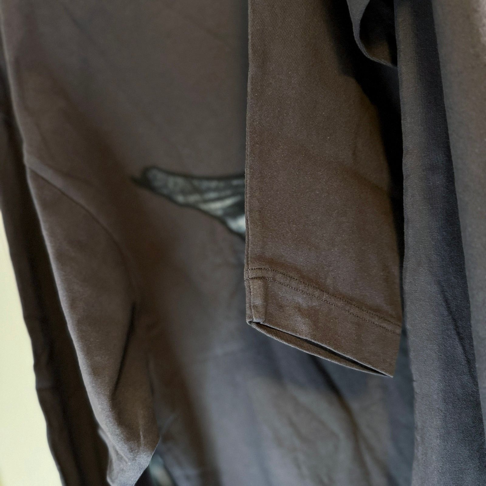 Balenciaga •NEW• Yeezy Gap 10A Dove Dark Grey Long Sleeve Tee • Medium Size US M / EU 48-50 / 2 - 11 Thumbnail