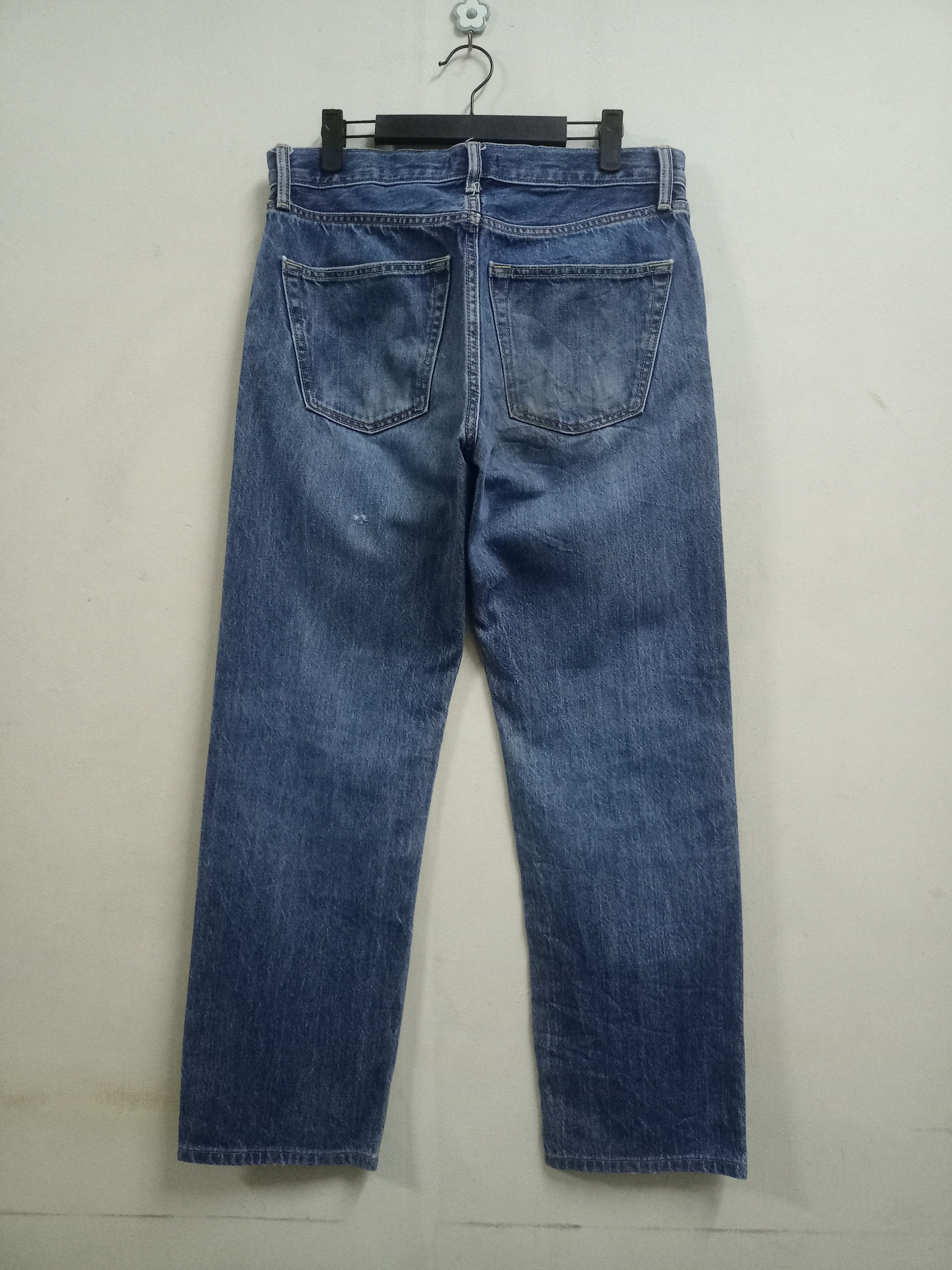 Japanese Brand × Uniqlo Vintage Japanese Uniqlo Blue Wash Straight Loose Jeans Size US 32 / EU 48 - 2 Thumbnail