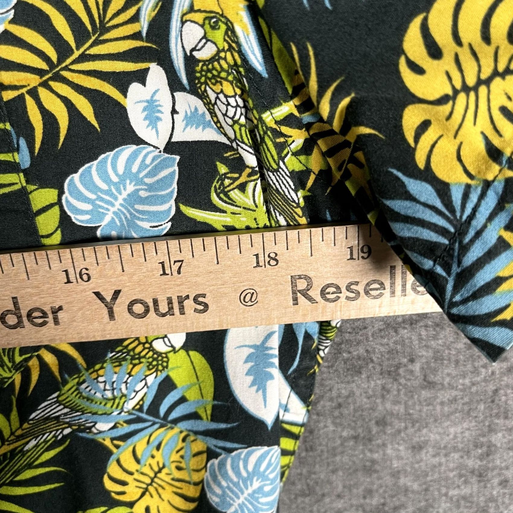 21 Men 21 Men Shirt XS Black Tropical Hawaiian Parrot Leaf Short Sleeve Button Up Mens Size US XS / EU 42 / 0 - 7 Thumbnail