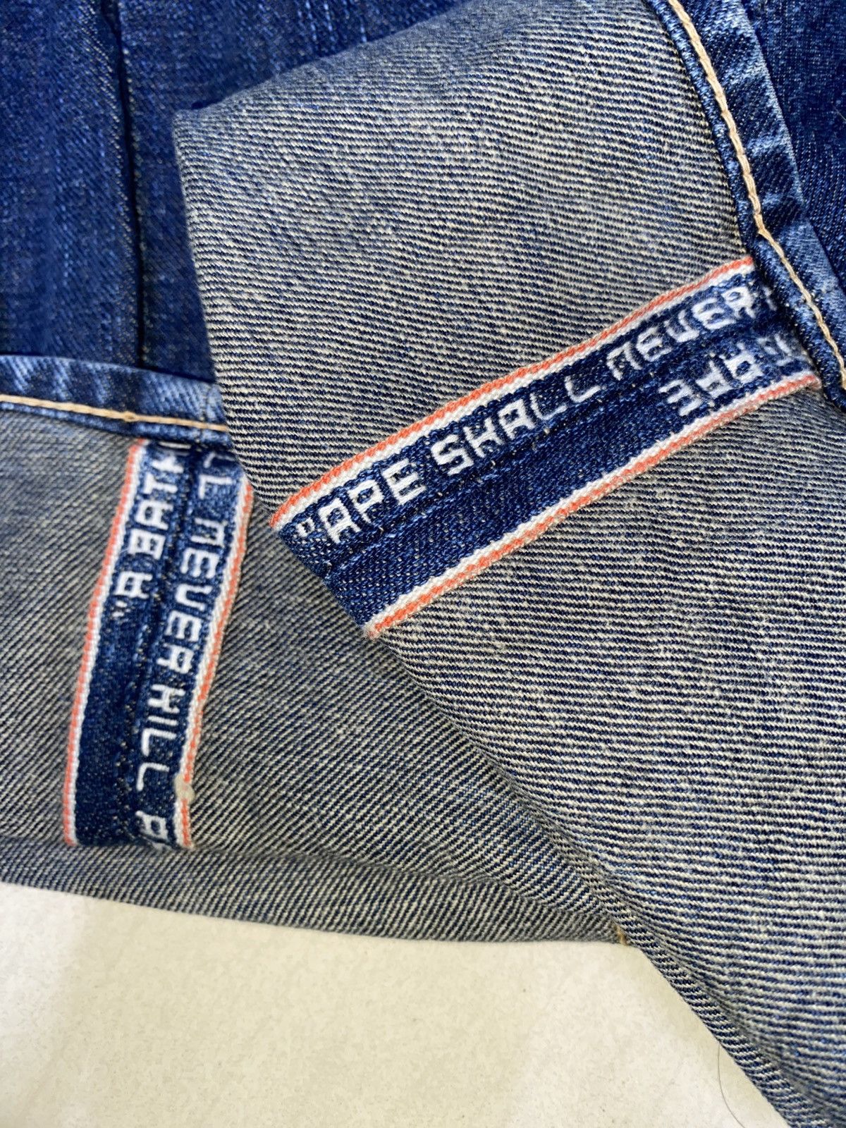 Bape × Vintage Archive Piece A Bathing Ape Selvedge Red Line Jeans Size US 30 / EU 46 - 6 Thumbnail