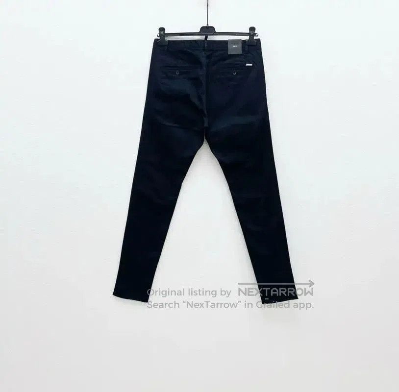 Dsquared2 DSQUARED2 Black Casual Pants for Men . Size US 26 / EU 42 - 2 Thumbnail