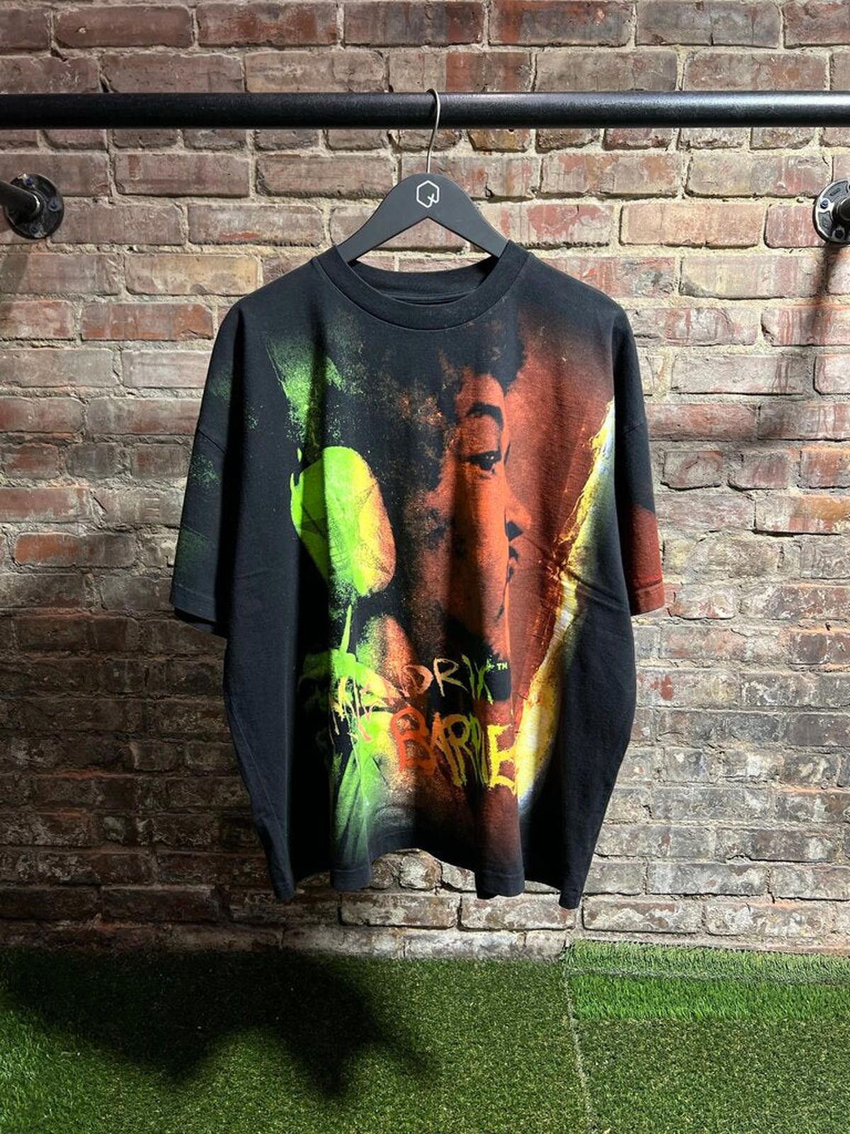 Barriers Barriers Jimmi Hendrix Pt.2 Multi Tee Sz. L Size ONE SIZE - 1 Thumbnail