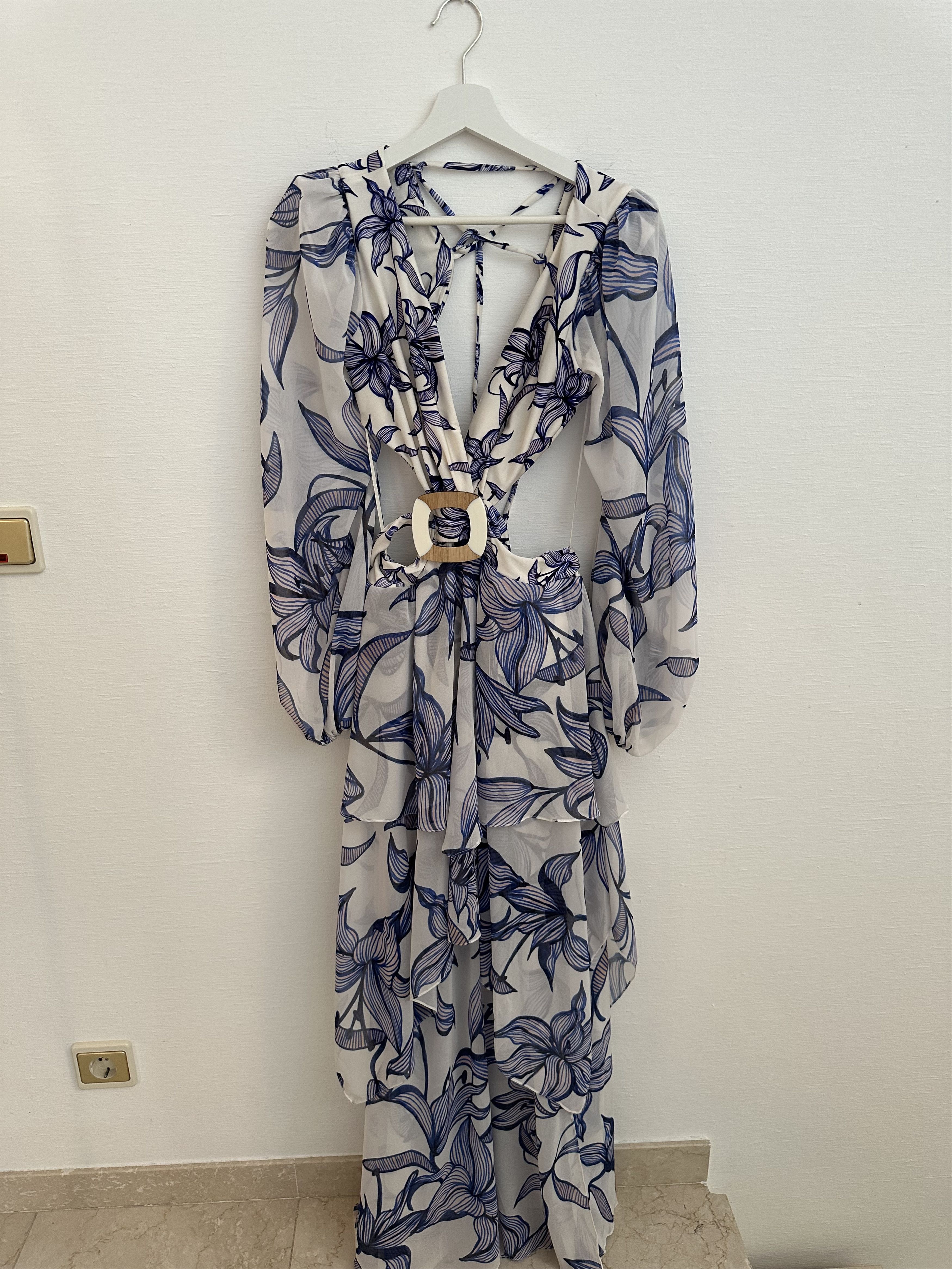 Other PatBo Stargazer Long Sleeve Cut Our Dress Size L / US 10 / IT 46 - 1 Thumbnail