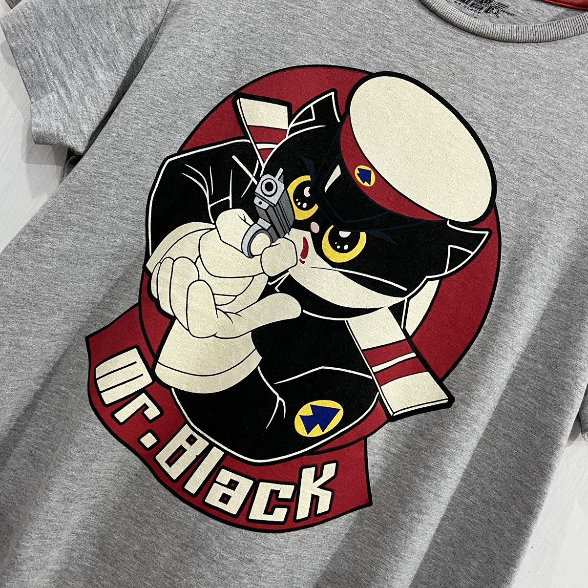 Japanese Brand Japanese Brand Mr Black ©️2010 Sanghai Animation Big Logo Size ONE SIZE - 2 Thumbnail