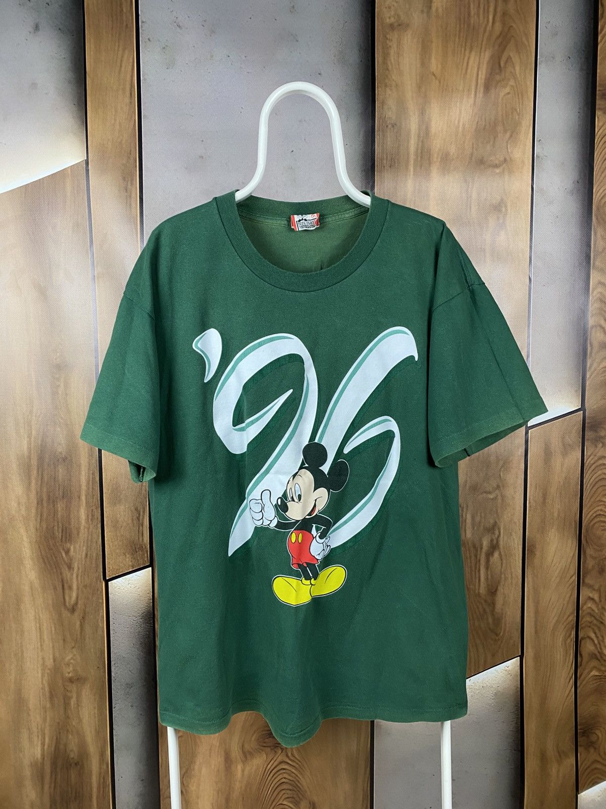 Disney 🐭Vintage 1996 T-Shirt Disney Big Logo Overprint VTG Tee🐭 Size US L / EU 52-54 / 3 - 1 Thumbnail