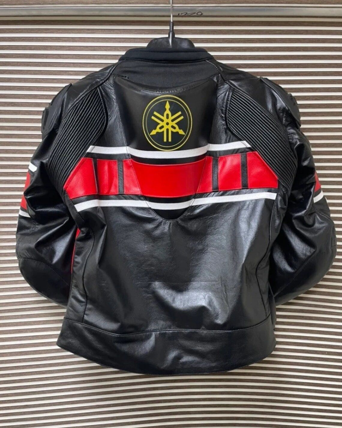 Yamaha Vintage Yamaha Motorbike Leather Jacket, Stylish Biker Size US M / EU 48-50 / 2 - 2 Thumbnail