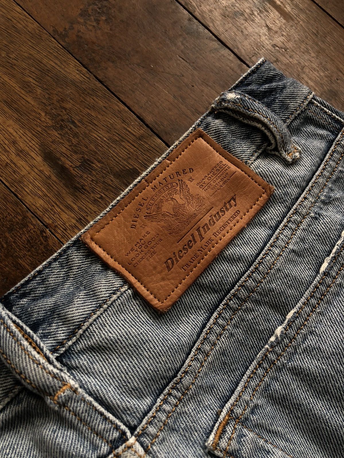 Diesel Diesel 1995 straight-leg jeans Size US 30 / EU 46 - 13 Thumbnail
