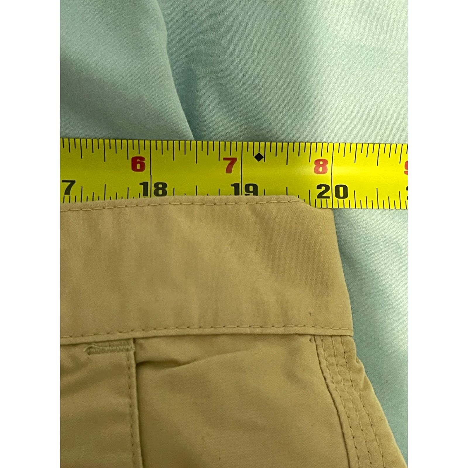 Mountain Khakis NWOT Mountain Khakis Pants Mens 40 x 30.5 Khaki Relaxed 5-Pocket Flat Front Size US 40 / EU 56 - 5 Thumbnail