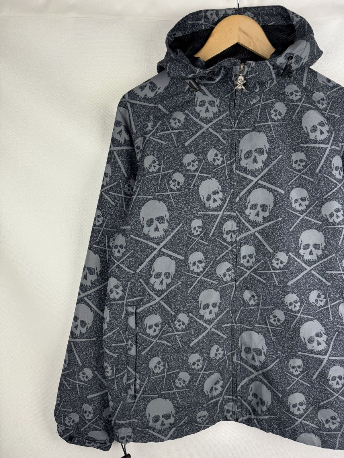 C1RCA Circa Skateboarding Y2K Skull Overprinted Hooded Windbreaker Size US M / EU 48-50 / 2 - 2 Thumbnail