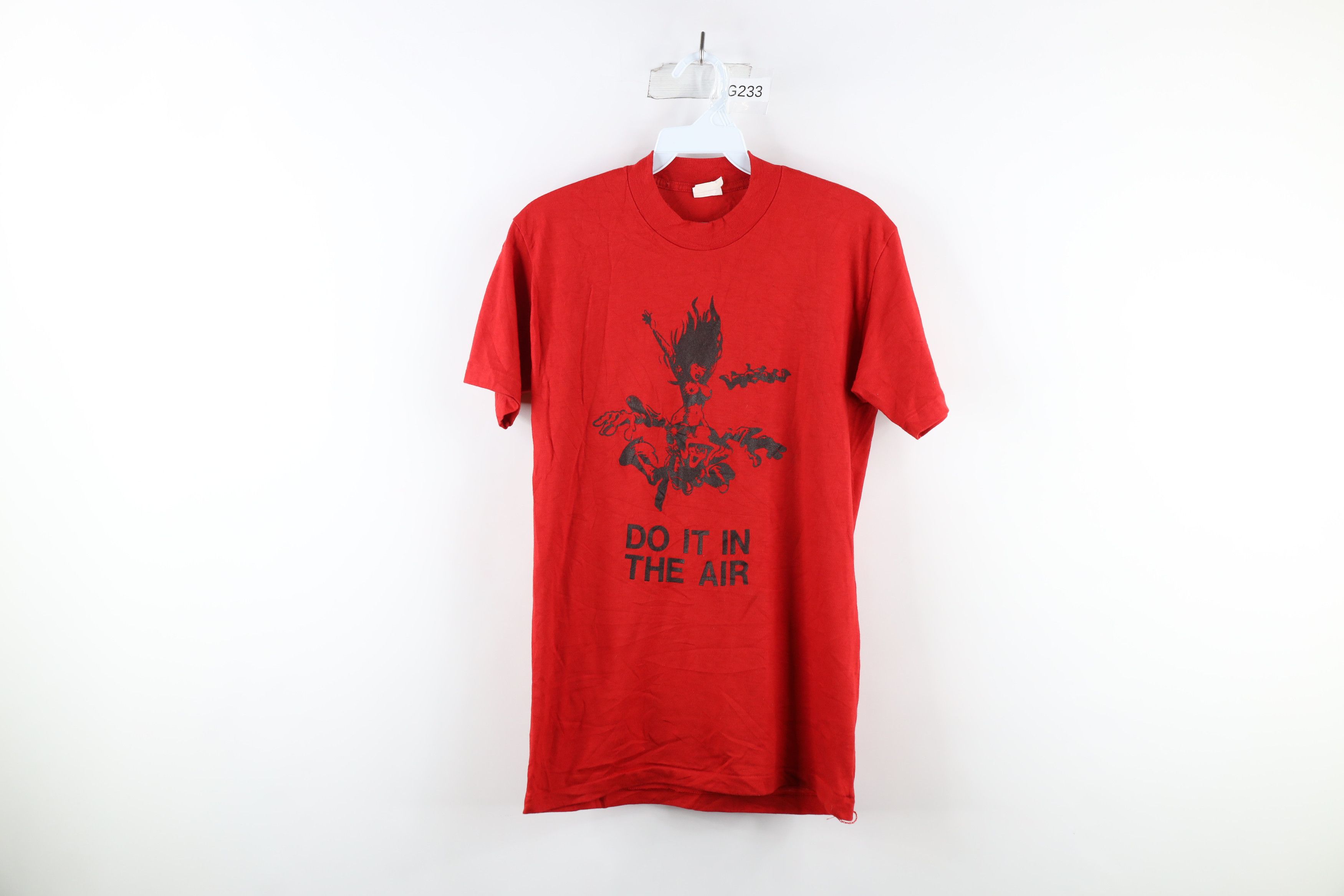 image of Vintage 70's 80's Sky Diving Do It In The Air T-Shirt Usa in Red, Men's (Size Medium)