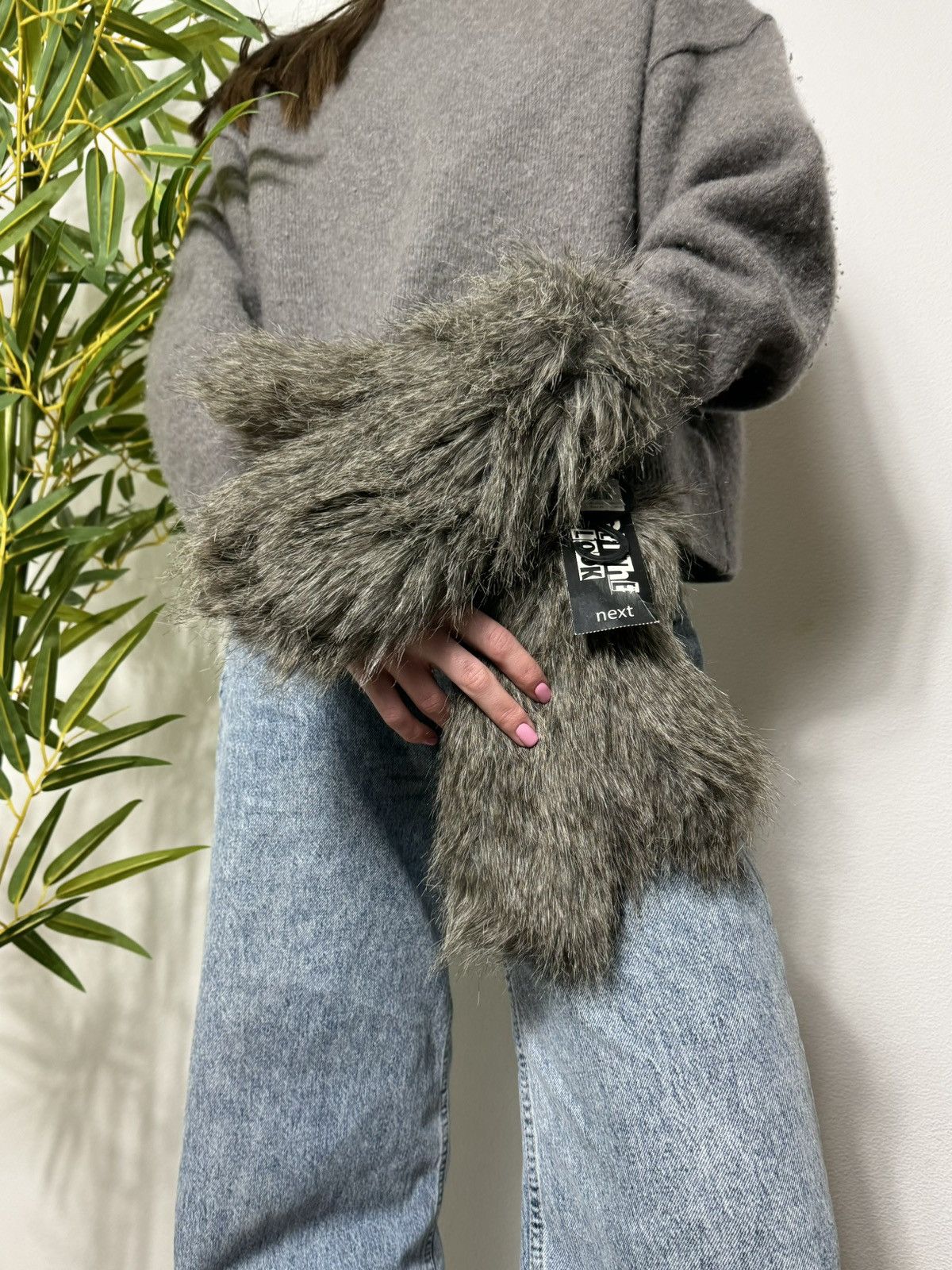 Vintage VINTAGE FUR SOFT FLUFFY MOHAIR GLOVES Size ONE SIZE - 6 Thumbnail