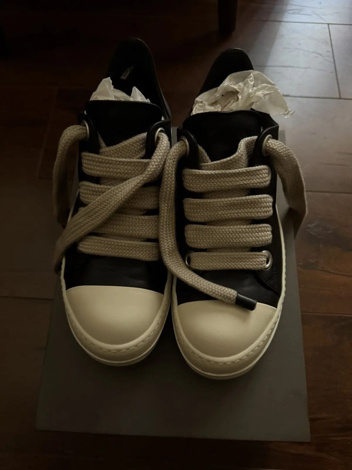 Rick Owens Rick Owens Jumbo Lace Low Sneakers Size US 10 / EU 43 - 1 Thumbnail