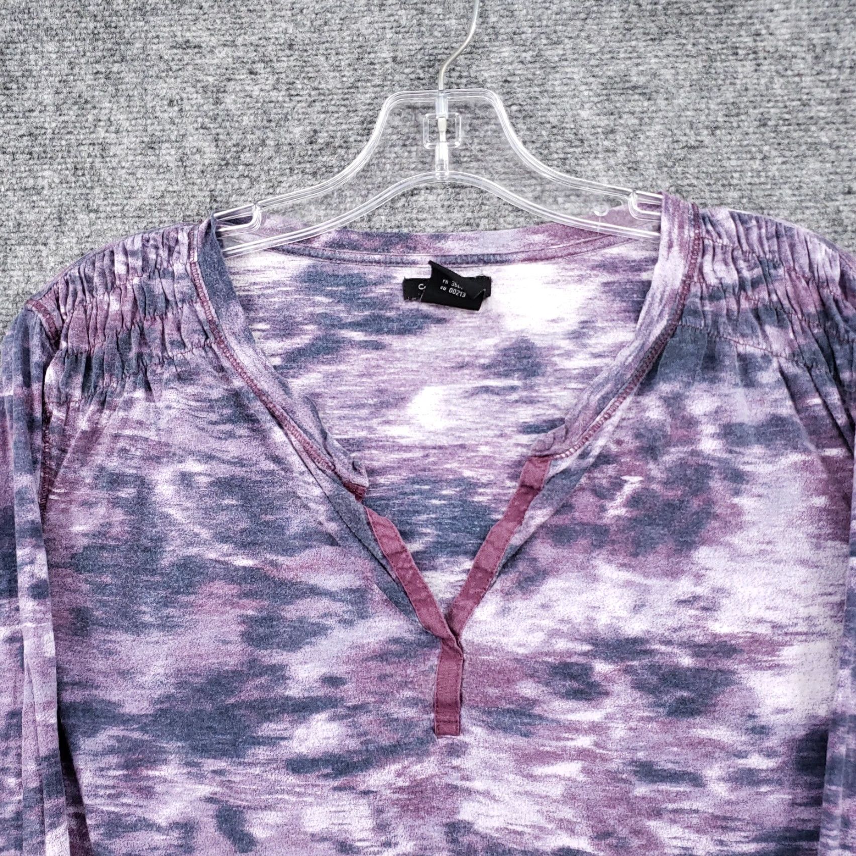 Calvin Klein Calvin Klein Collection T-Shirt Womens S Purple Tie Dye Smocked Roll Tab Sleeves V-Neck Short Sleeve Shirt Womens Medium? Size S / US 4 / IT 40 - 4 Thumbnail