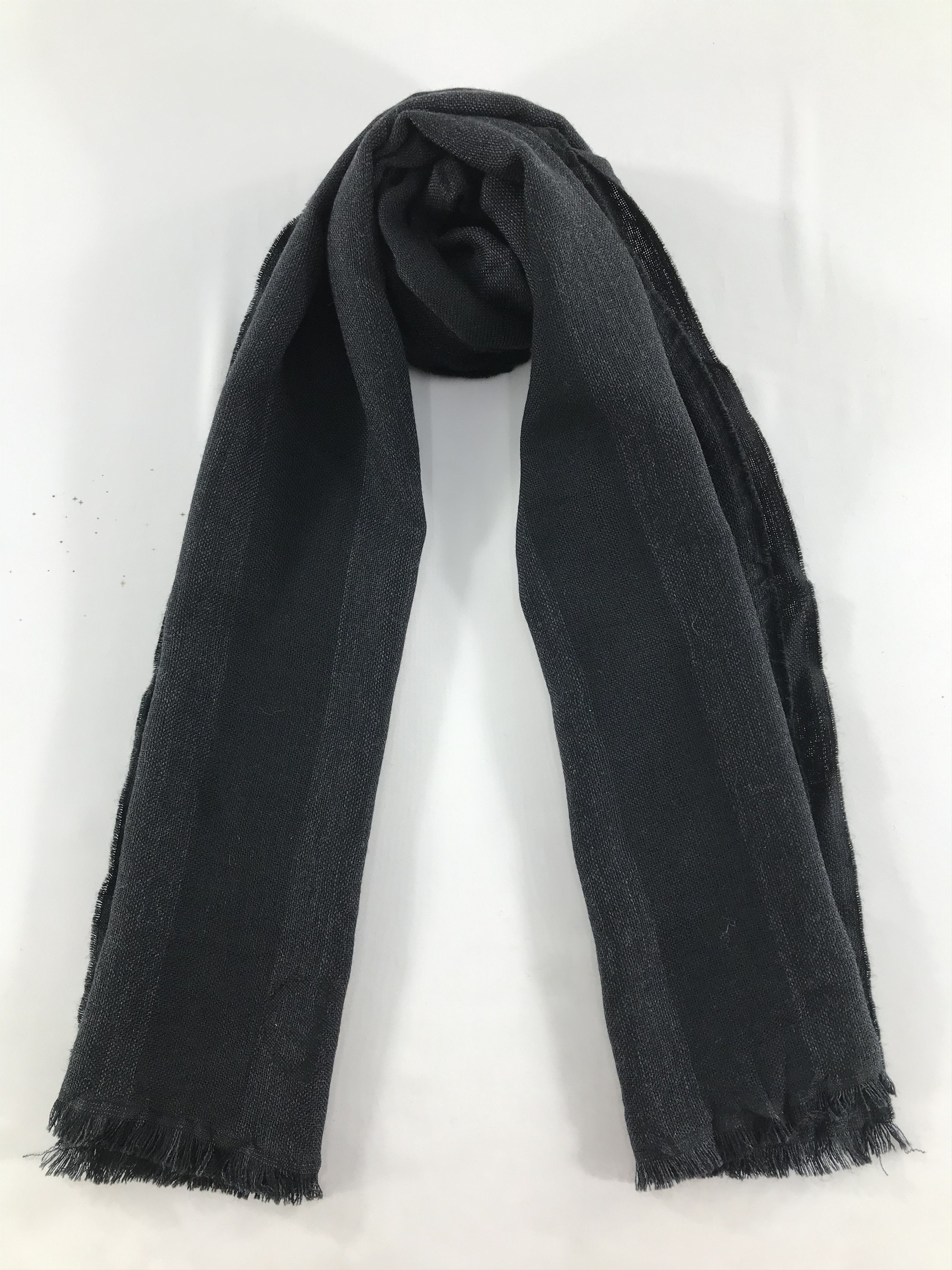 Giorgio Armani Vintage Giorgio Armani Scarf/Muffler/Neckwear MF993 Size ONE SIZE - 1 Thumbnail
