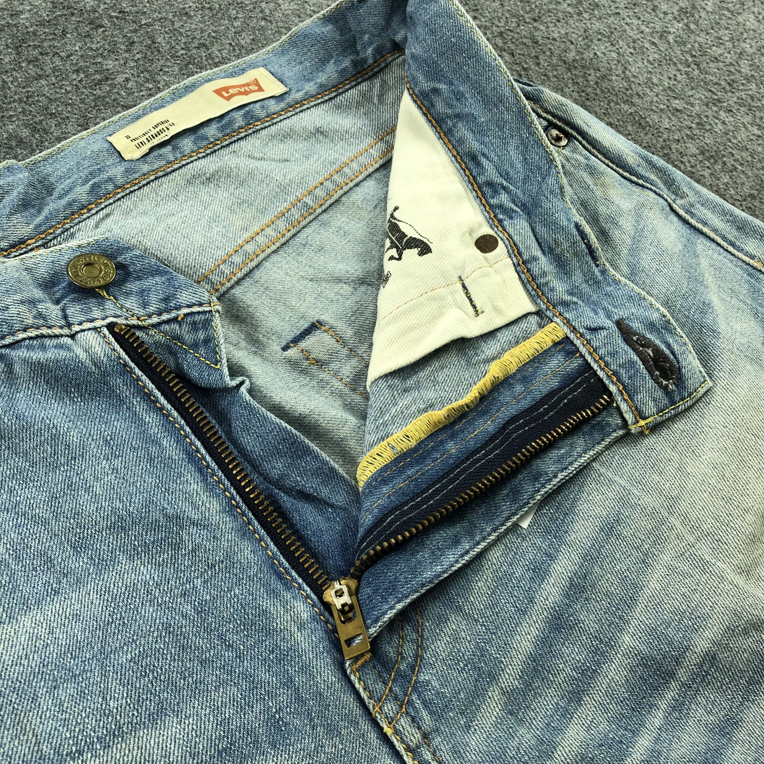 Levi's × Vintage Vintage Light Wash Levis 511 Jeans-JM1980 Size US 35 - 9 Thumbnail
