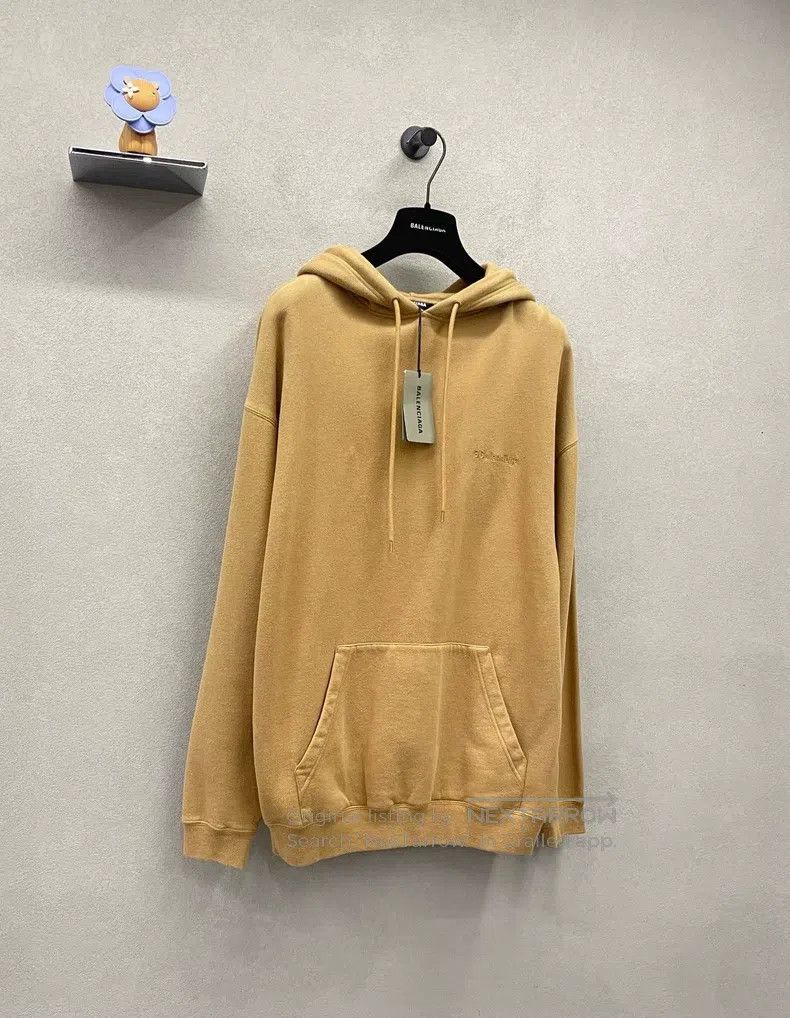 Balenciaga Balenciaga Khaki Sweatshirt Size US S / EU 44-46 / 1 - 3 Thumbnail