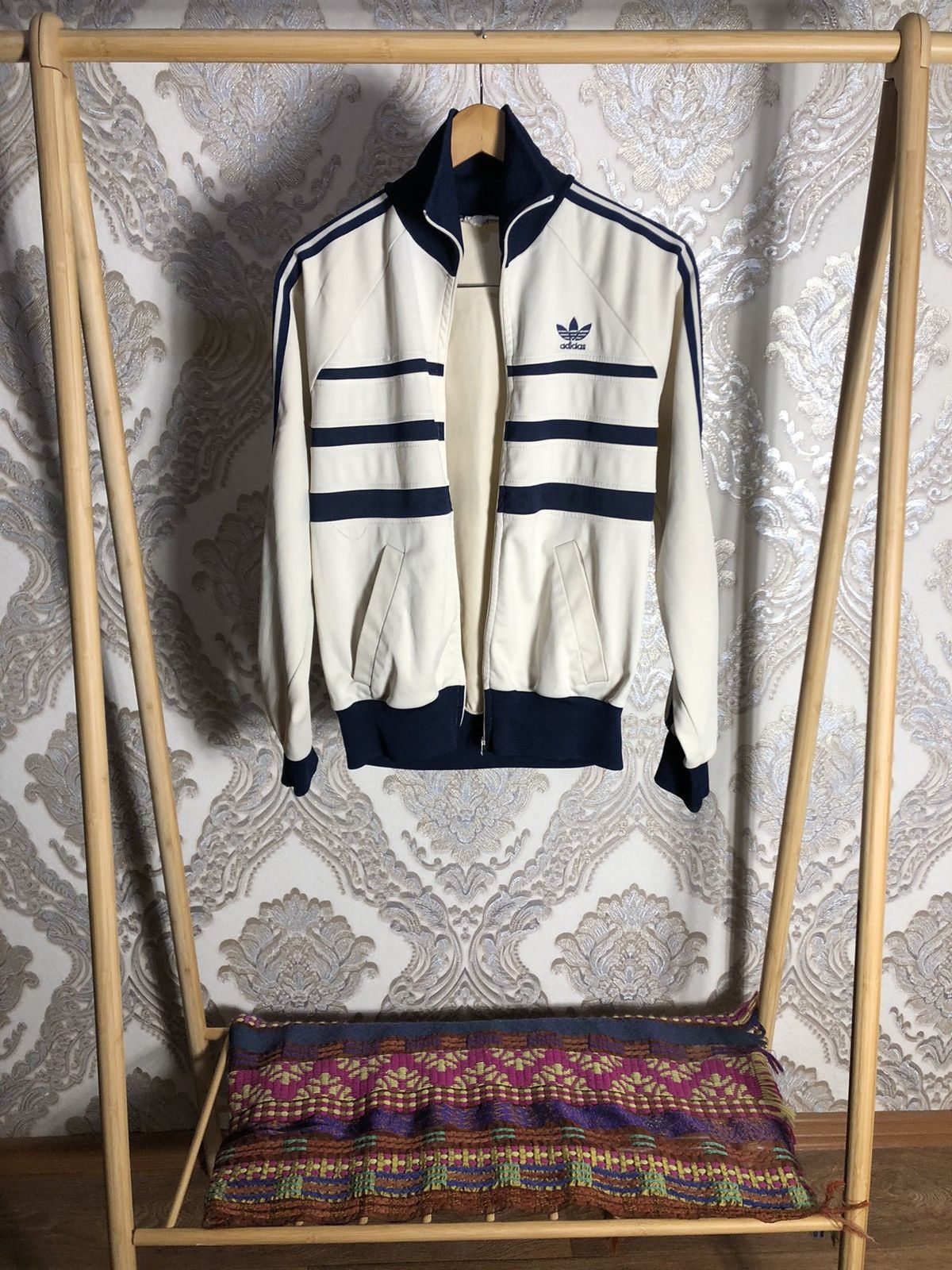 VINTAGE ADIDAS ORIGINAL EQUIPMENT LIGHT JACKET RETRO Y2K 90s