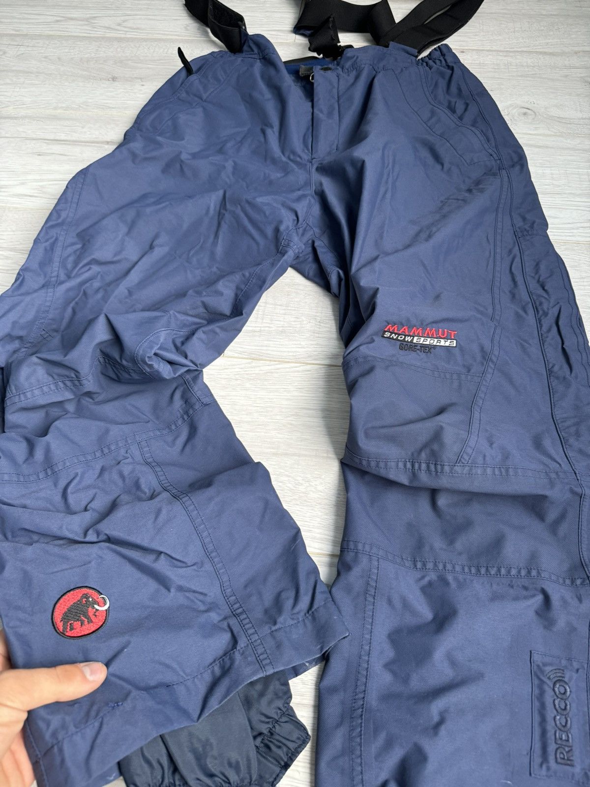 Mammut Vintage Jumpsuit Mammut Gore Tex ski pants recco system Size US 32 / EU 48 - 2 Thumbnail