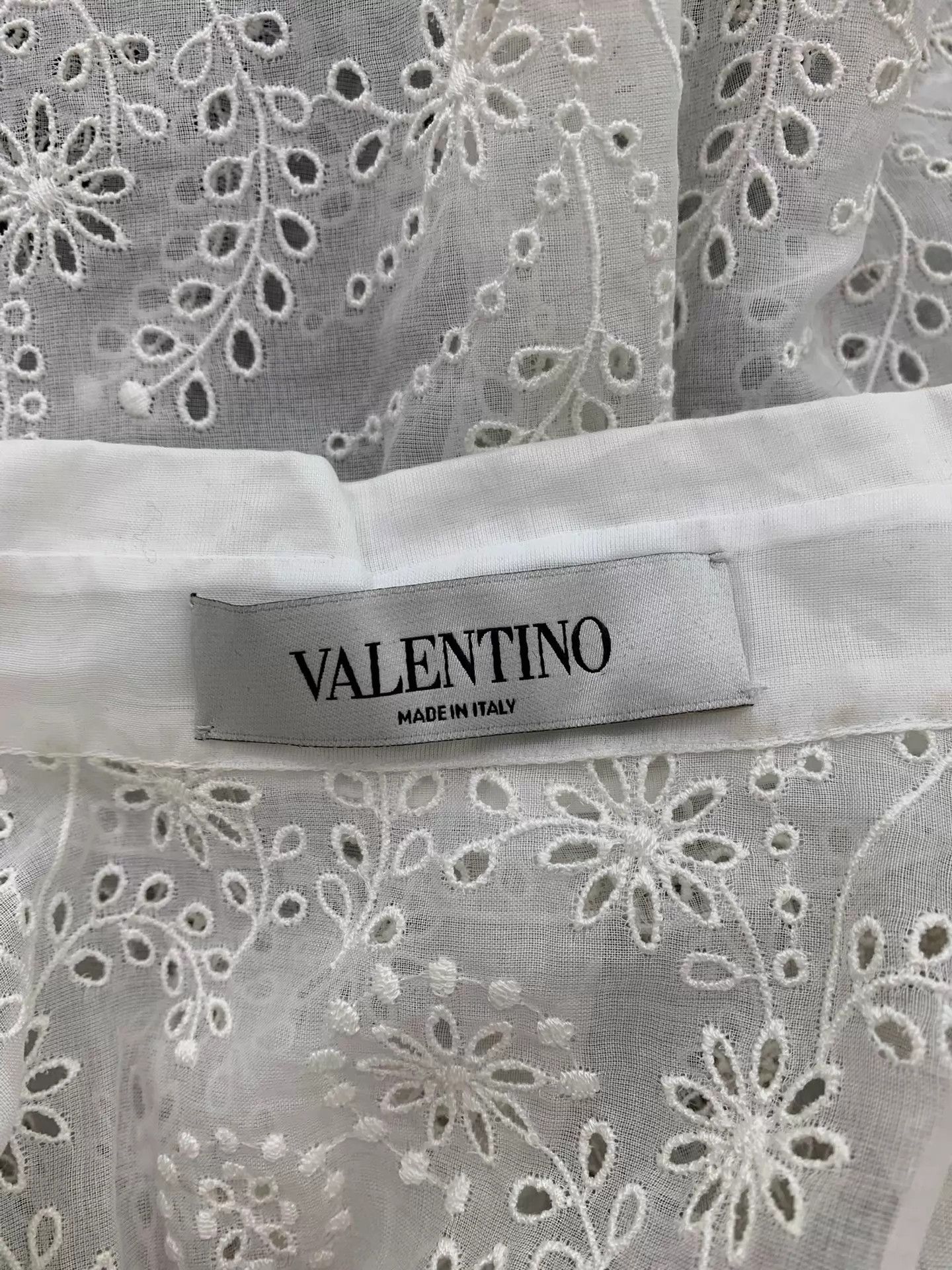 Valentino Valentino White Cutout Shirt 42 Size M / US 6-8 / IT 42-44 - 4 Thumbnail