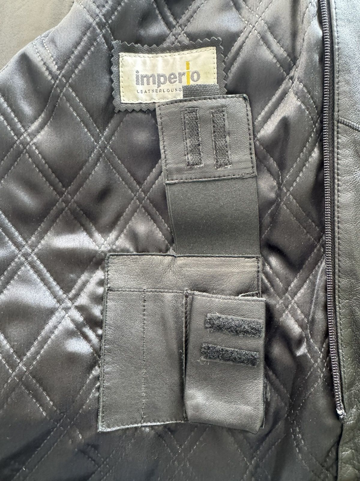 Other IMPERIO Men’s Black Leather/Shearling Jacket 50/L EUC Size US L / EU 52-54 / 3 - 12 Thumbnail