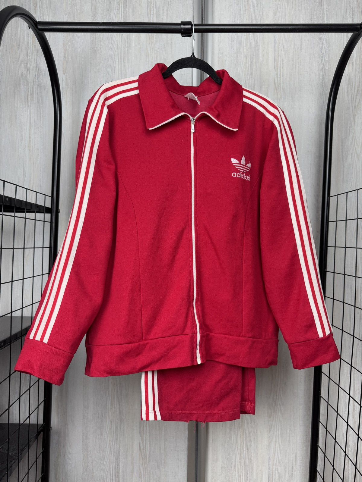 Adidas Adidas Originals Vintage 80s Red Track Suit Jacket Pants Size US L / EU 52-54 / 3 - 18 Thumbnail