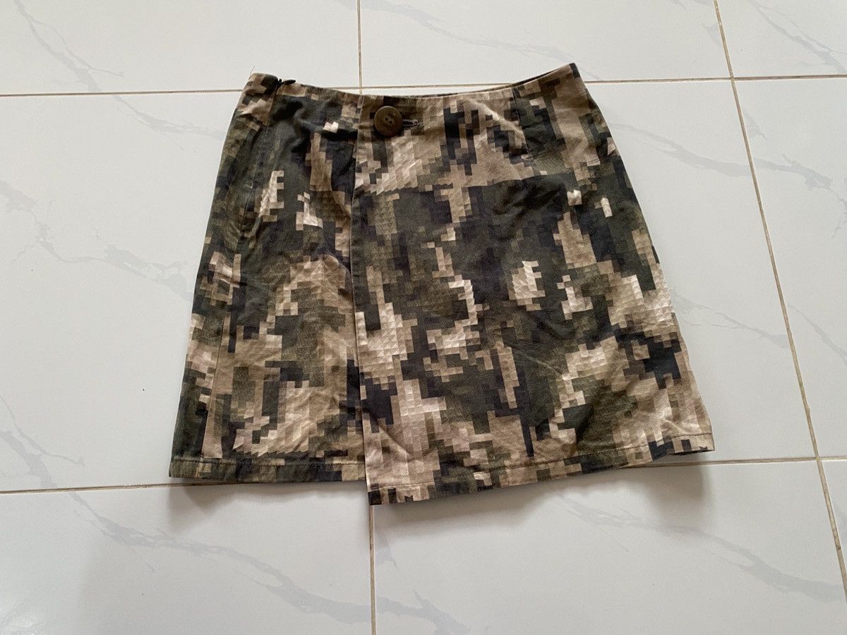Beauty Beast Archive Beauty Beast army design hype shorts skirt Size 26" / US 2 / IT 38 - 1 Thumbnail
