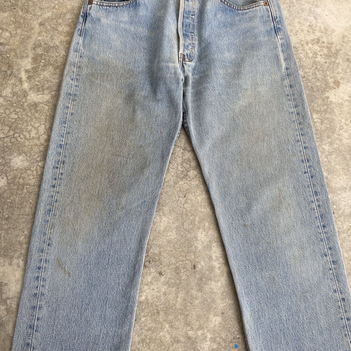 Levi's Vintage 90’s Levis 501 Faded Stonewashed Blue Denim Jeans Size US 30 / EU 46 - 4 Thumbnail