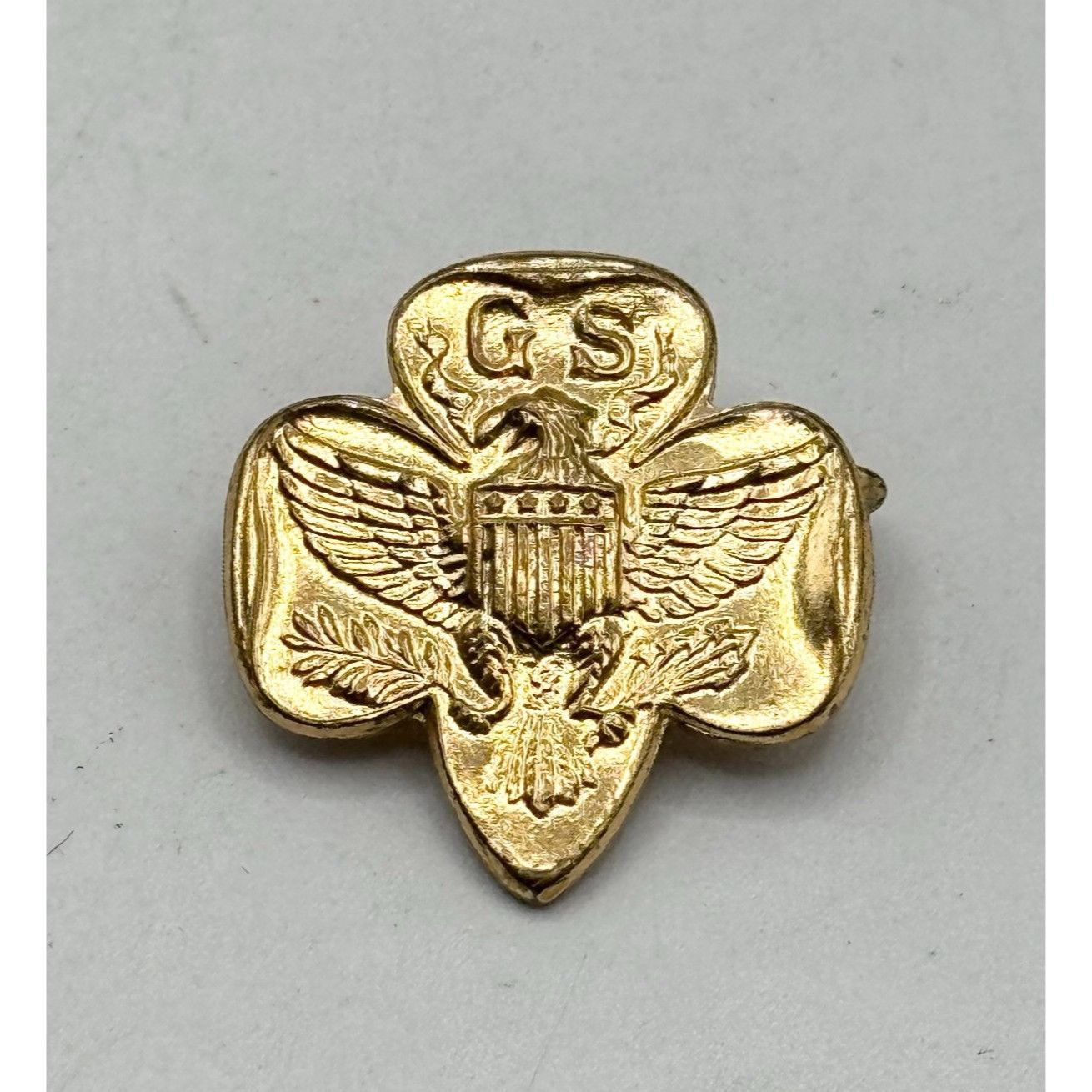 Vintage Vintage Girl Scouts GS Trefoil Eagle USA Membership Pin Broo Size ONE SIZE - 1 Thumbnail