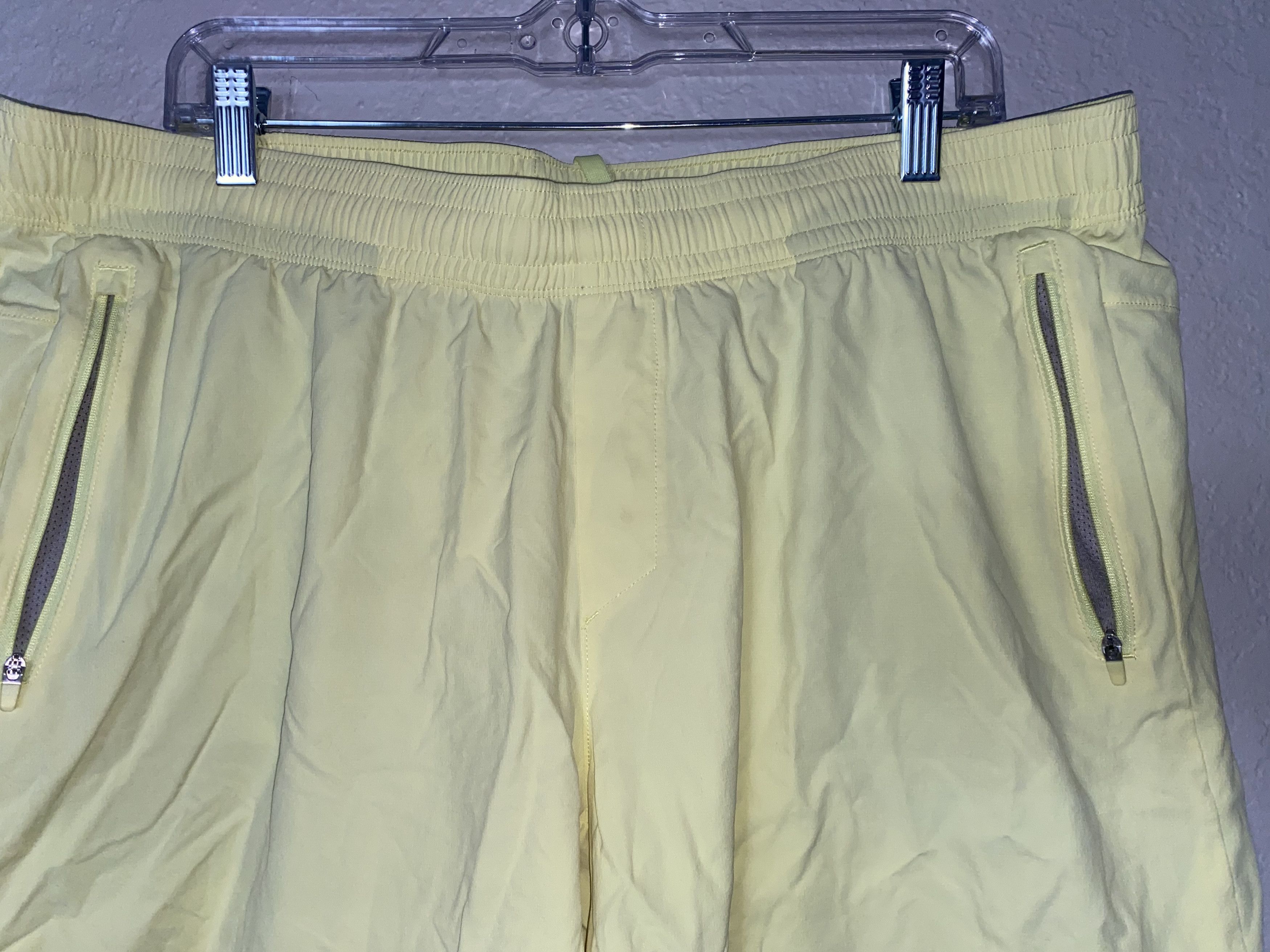Target Basics All In Motion Lightweight yellow shorts XL gym workout 36 38 Size US 36 / EU 52 - 2 Thumbnail