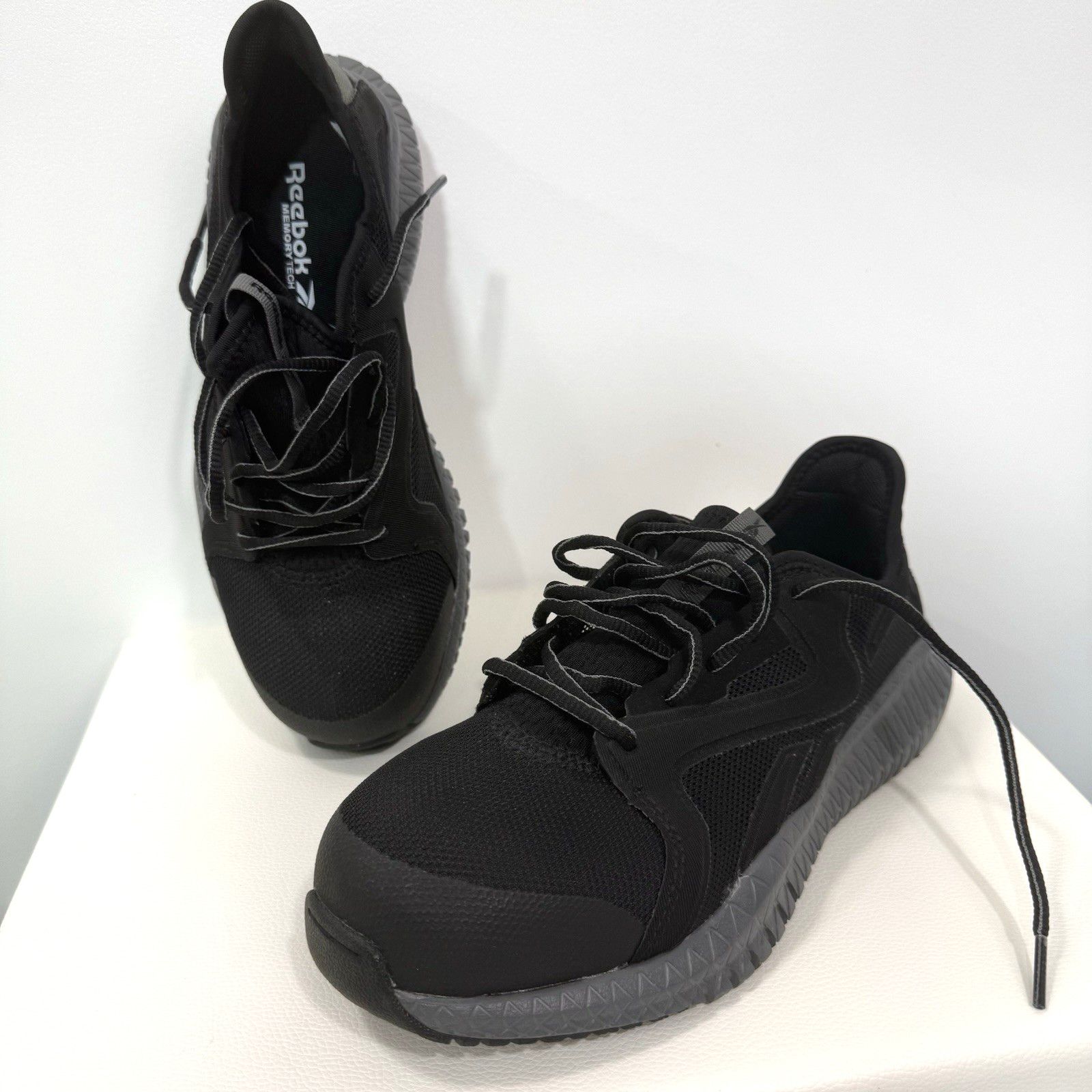 Reebok Reebok Work Comp Safety Toe Unisex Size Men’s 5W/Wo’s 7W Size US 5 / EU 37 - 11 Thumbnail