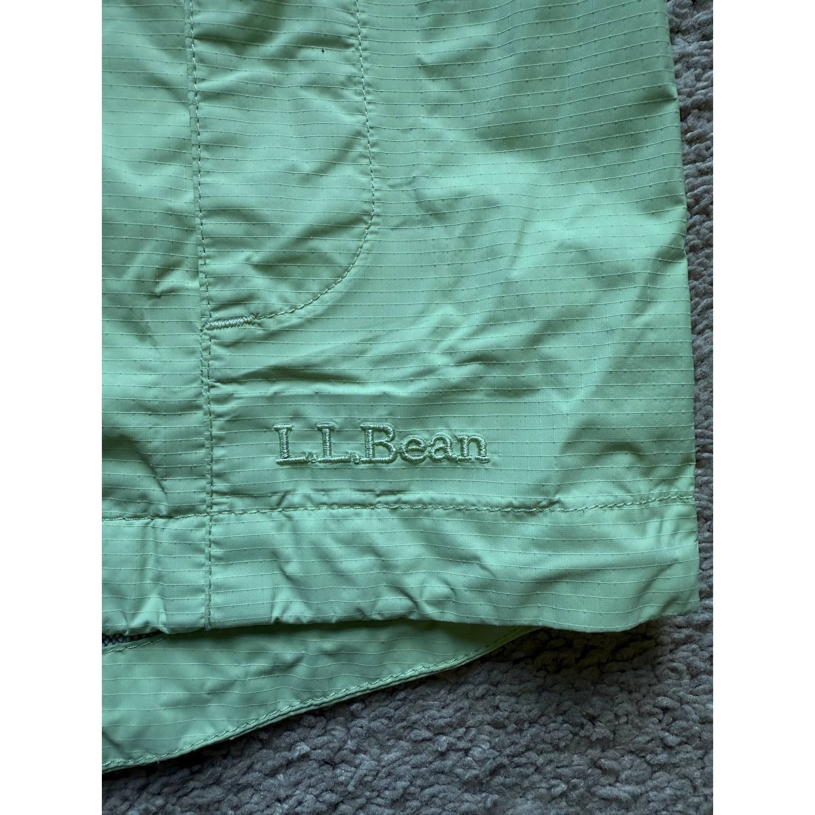 L.L. Bean L.L. Bean Hooded Windbreaker Jacket Lime Women's Size S REG Size S / US 4 / IT 40 - 5 Thumbnail