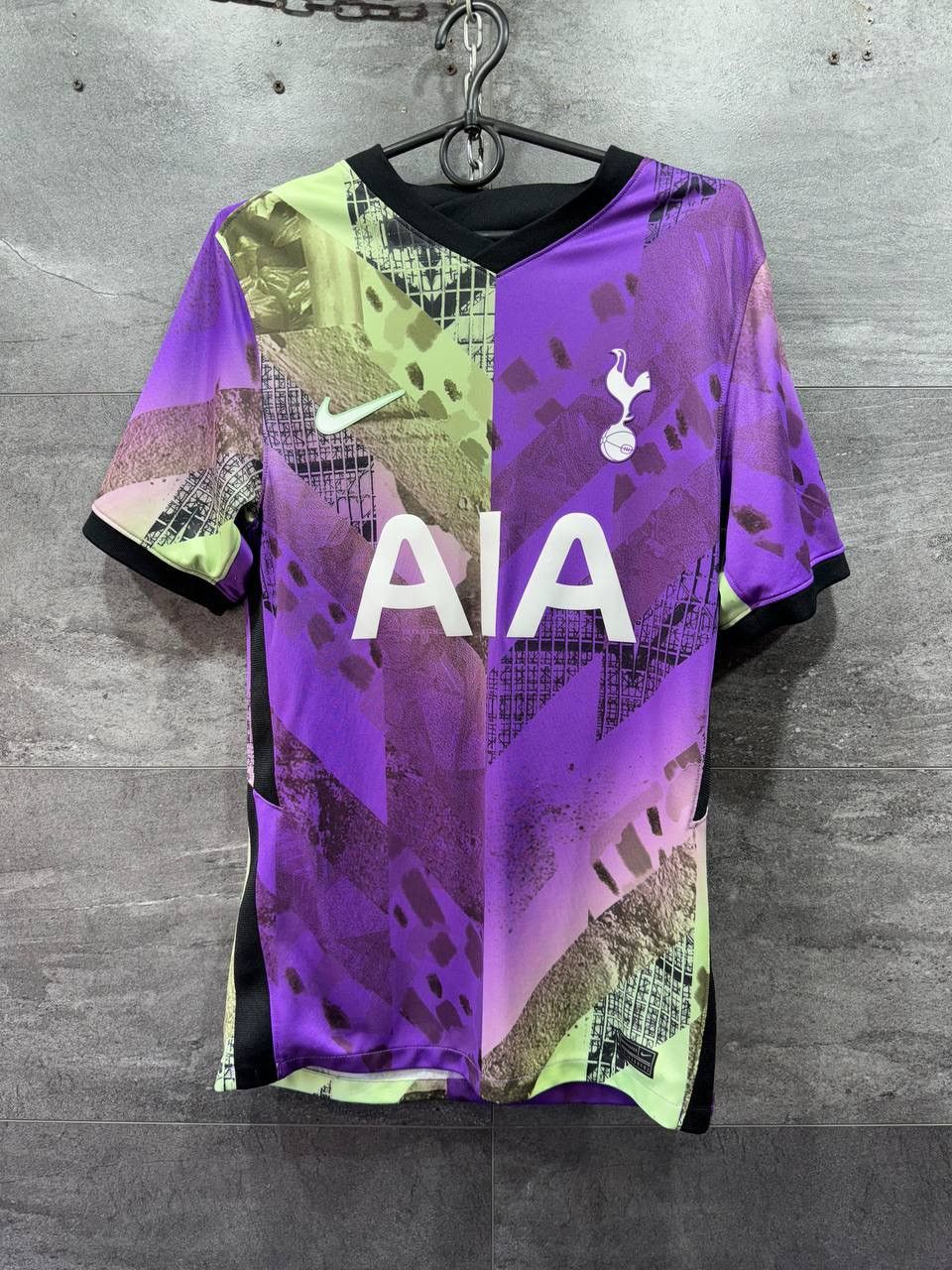 Nike TOTTENHAM HOTSPUR 2021/22 STADIUM THIRD JERSEY Soccer Kit Size US S / EU 44-46 / 1 - 2 Thumbnail