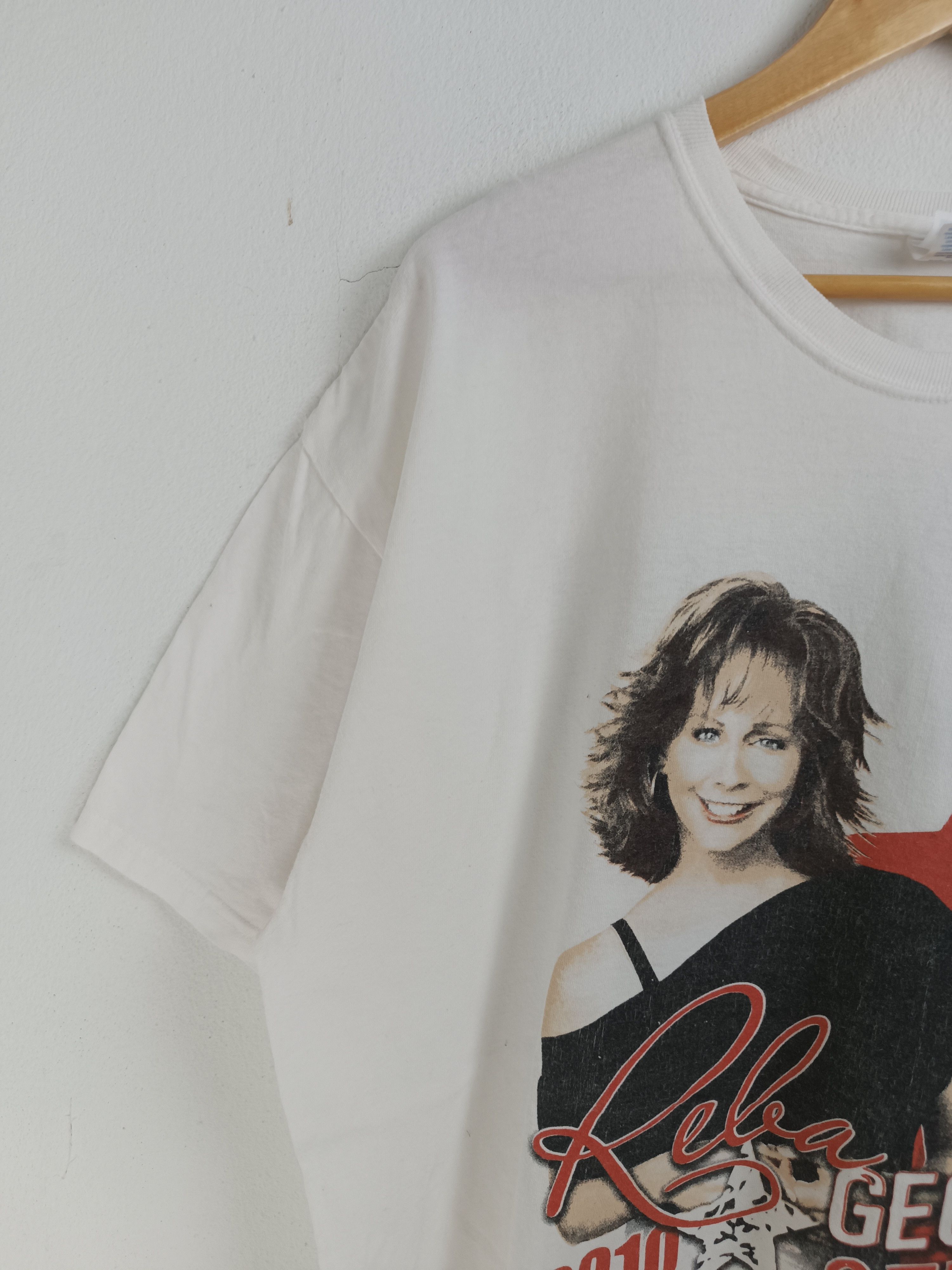 Vintage VINTAGE 2010 REBA & GEORGE STRAIT WOMACK TOUR TEE VERY RARE Size US XL / EU 56 / 4 - 5 Thumbnail