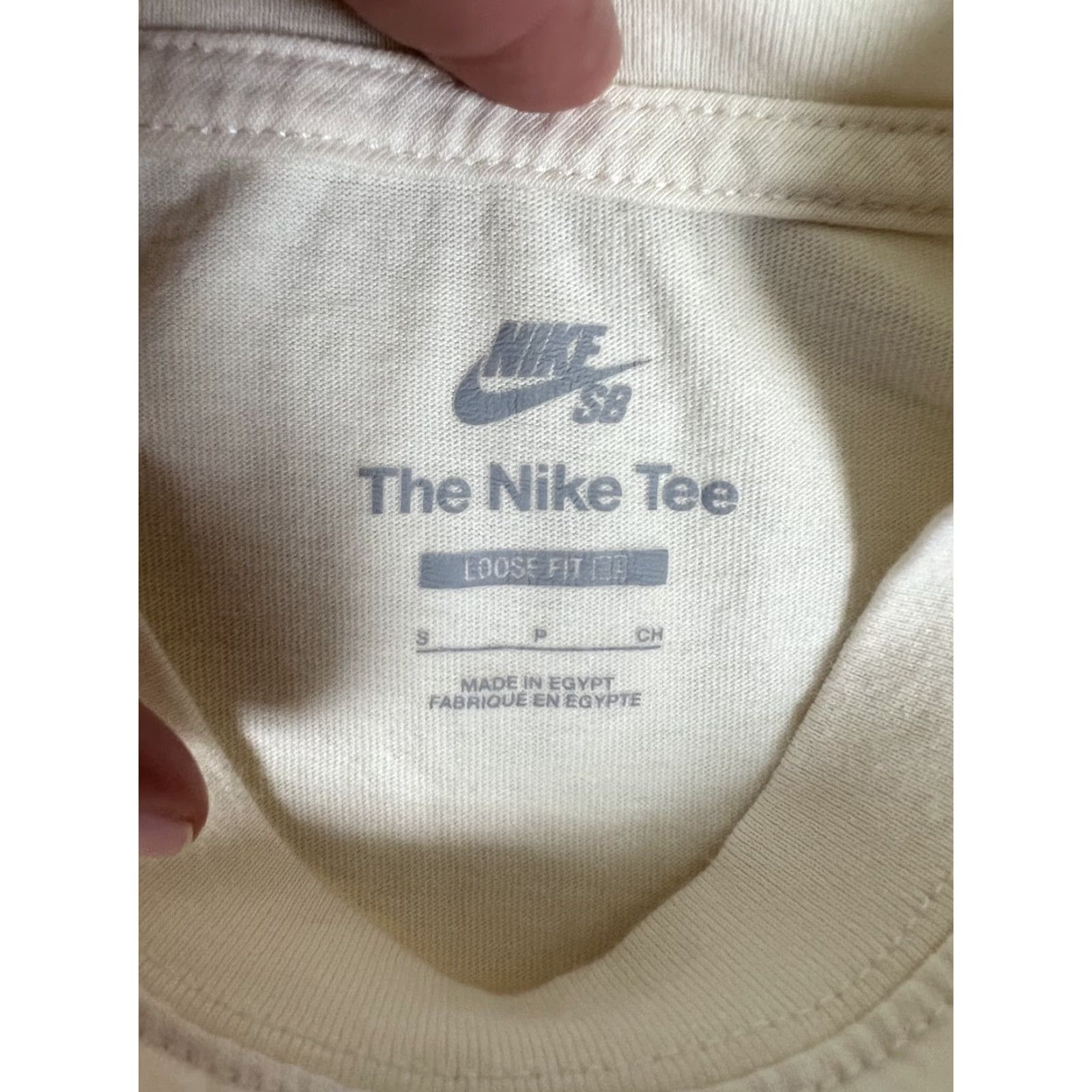 Nike Nike SB Long Sleeve Shirt City of Love Beige S Crew Neck Logo Regular Men 2020s T-Shirt Cotton Vintage No Size US S / EU 44-46 / 1 - 5 Thumbnail