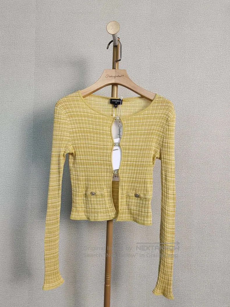 Chanel Chanel Yellow Knit Cardigan Size 34. Size US XS / EU 42 / 0 - 1 Thumbnail