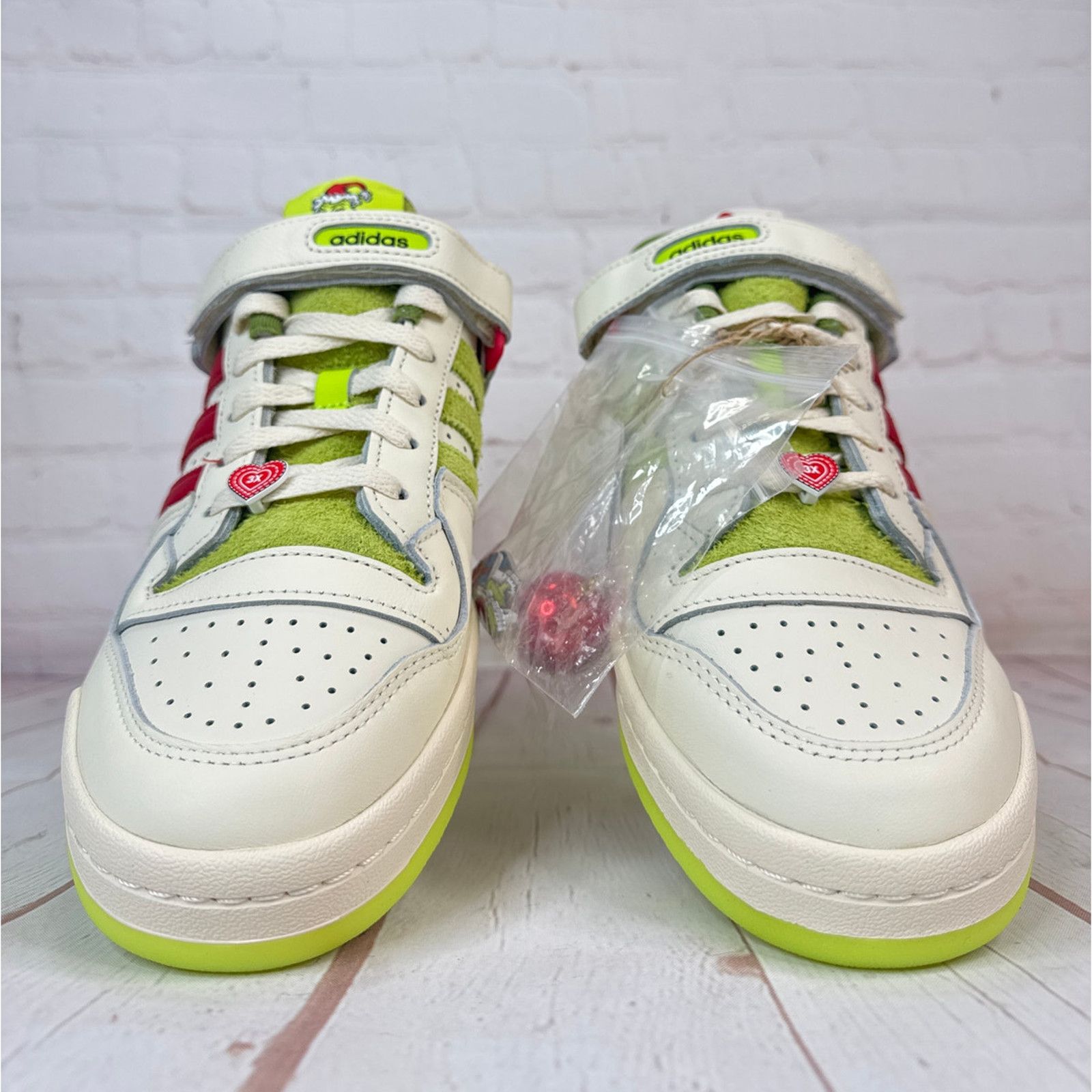 Adidas Adidas Forum Low x The Grinch Shoes M Size 8.5/W Size 9.5 Size US 8.5 / EU 41-42 - 5 Thumbnail