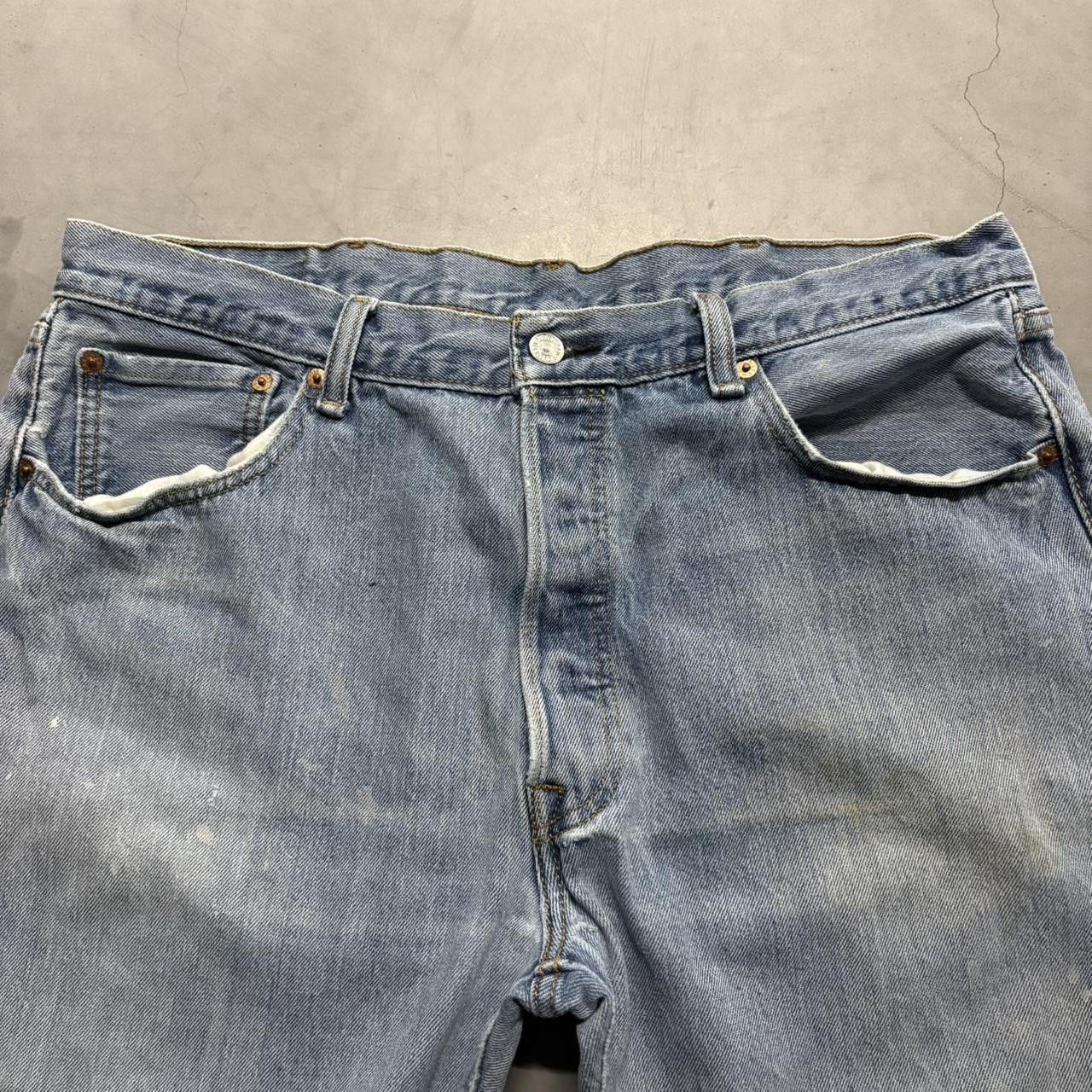 Levi's Crazy Vintage Y2K/2000s Levis 501 Streetwear Grunge Medium Blue Wash Denim Jeans! Size US 36 / EU 52 - 2 Thumbnail