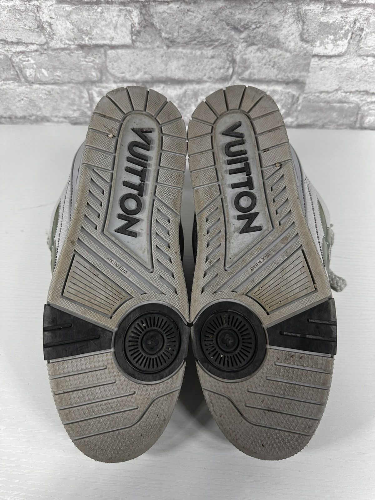 Louis Vuitton Louis Vuitton Skates Size 11US Size US 11 / EU 44 - 5 Thumbnail