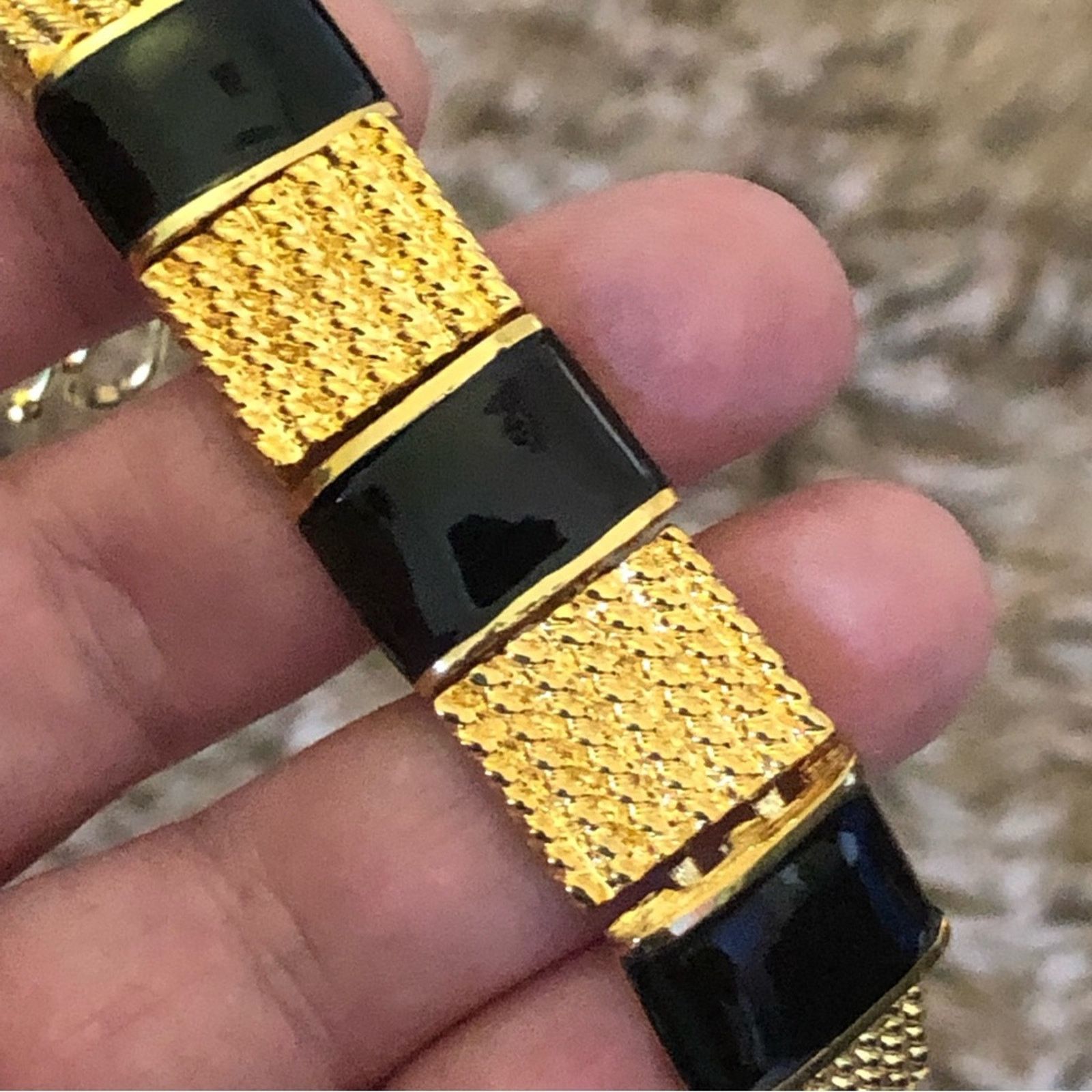Vintage Vintage 80s textured gold with black enamel link bracelet Size ONE SIZE - 2 Thumbnail
