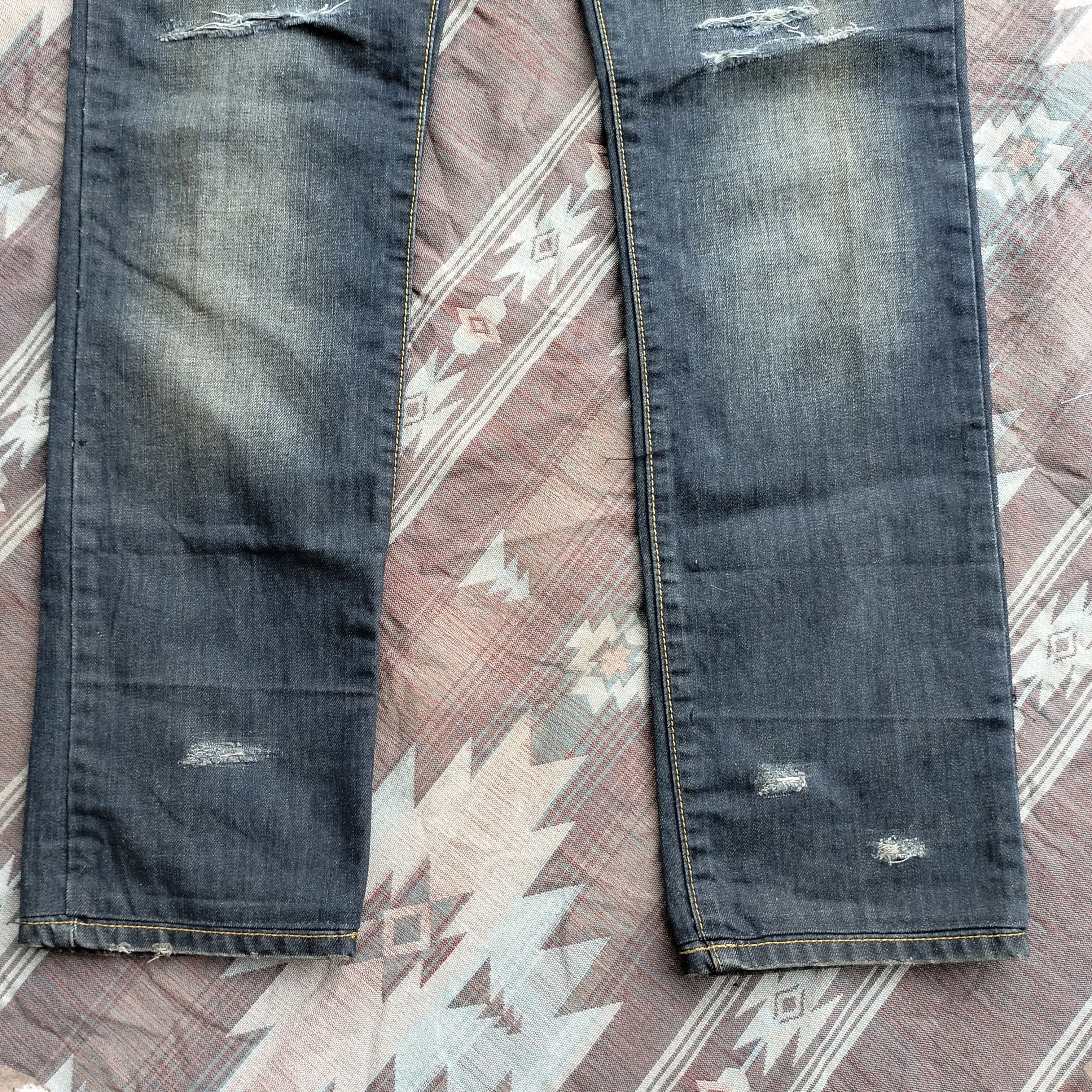 Robins Jeans Robins Jeans distressed denim Size US 30 / EU 46 - 4 Thumbnail