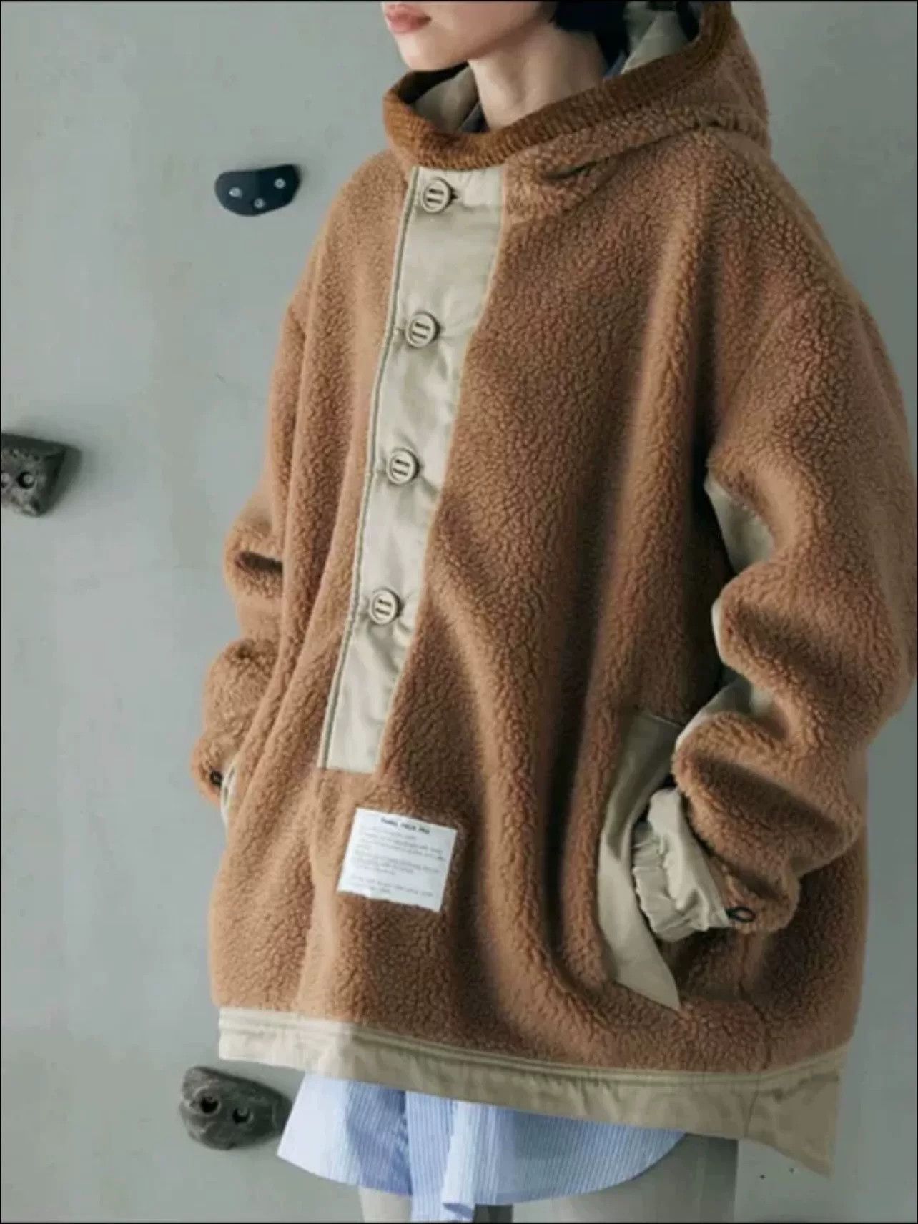 Comfy Outdoor Plush Hooded Jacket