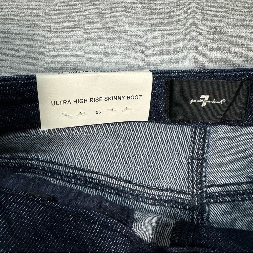 7 For All Mankind NWT New 7 For All Mankind Ultra High Rise Skinny Bootcut Fl Size 25" / US 0 / IT 36 - 7 Thumbnail