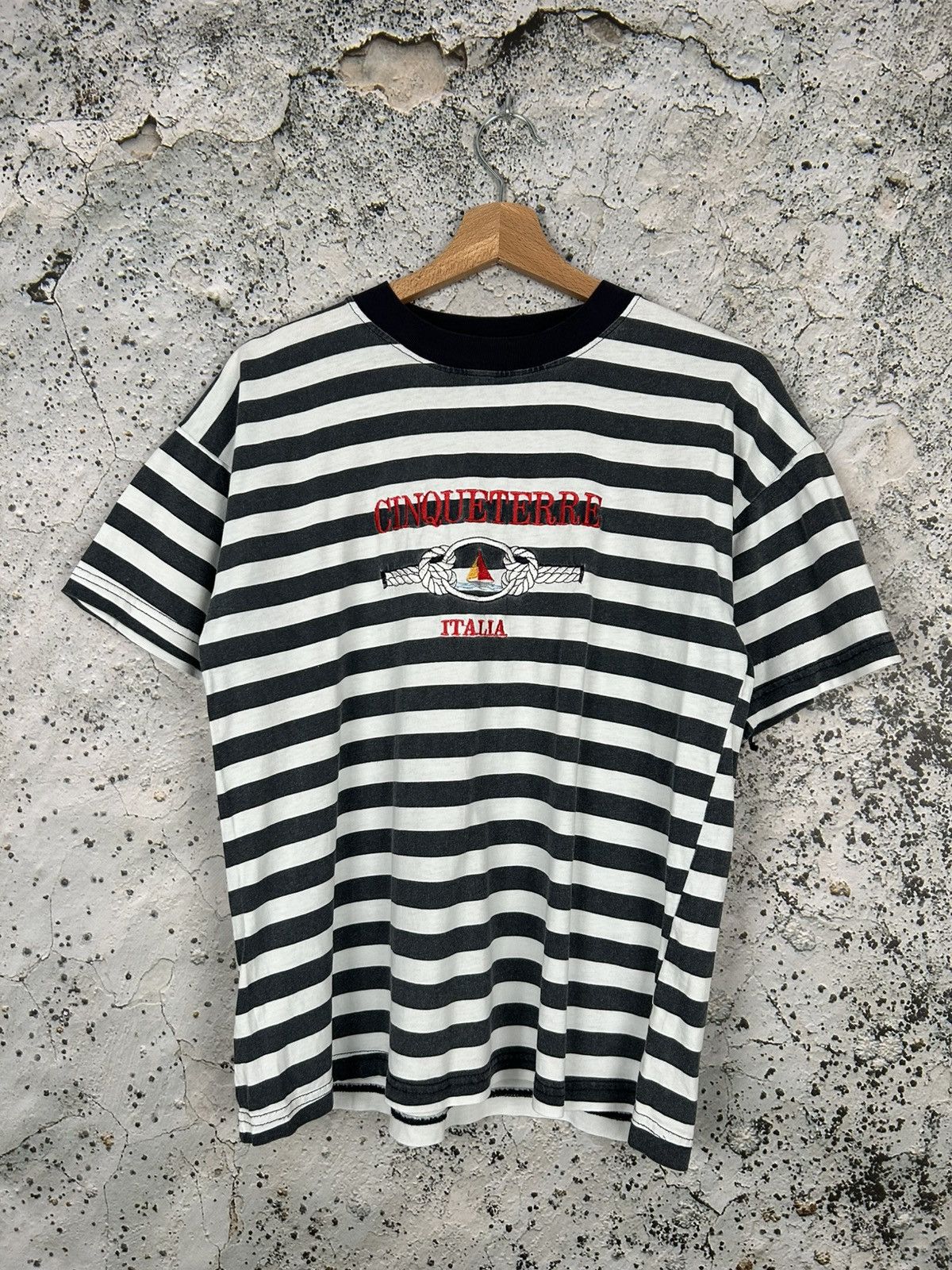 Vintage Vintage Stripped Cinqueterre Italy Embroidered Logo Tee Size US M / EU 48-50 / 2 - 1 Thumbnail